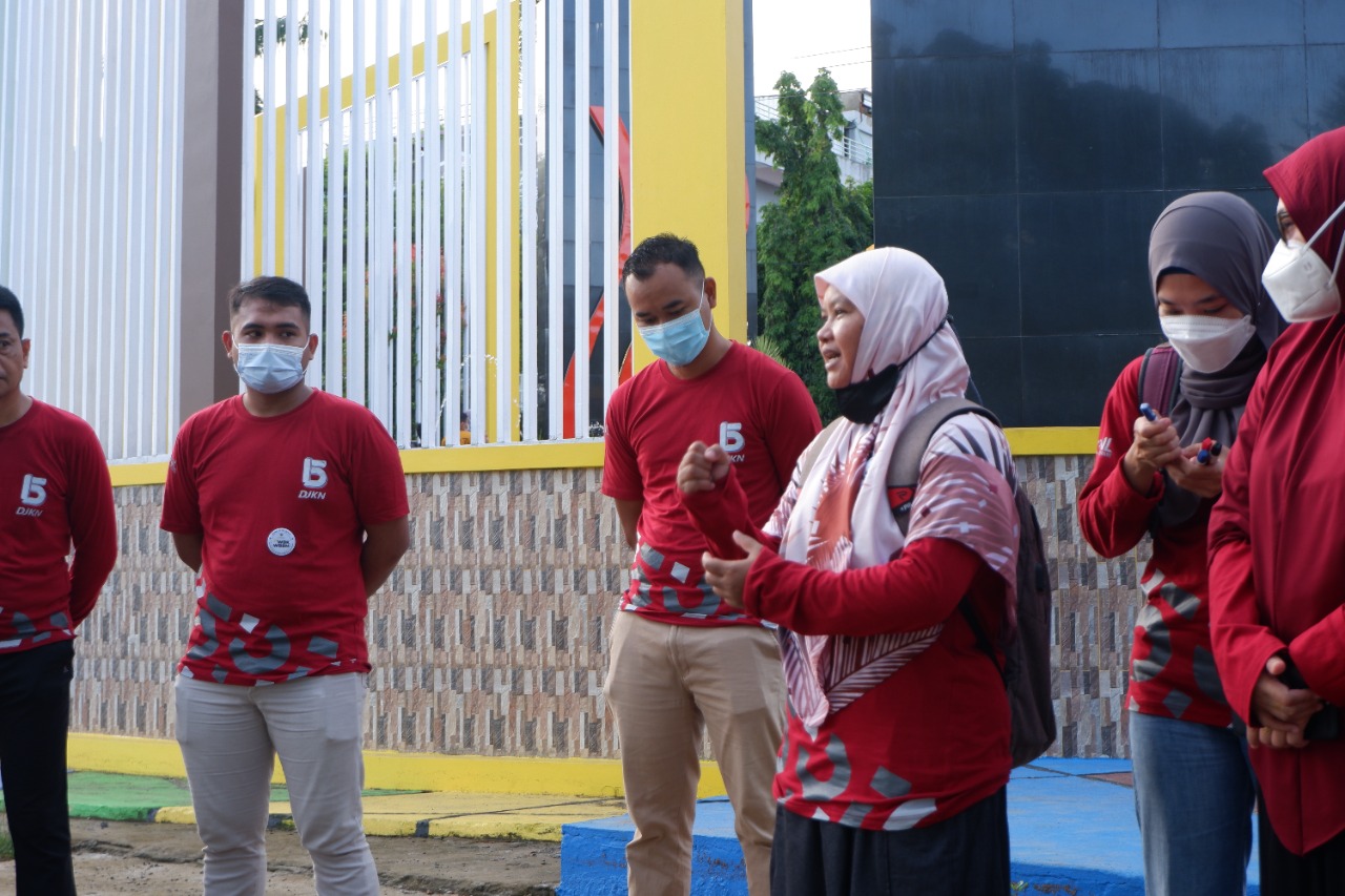 Kampanye Simpatik Anti Gratifikasi di Car Free Day Kota Parepare