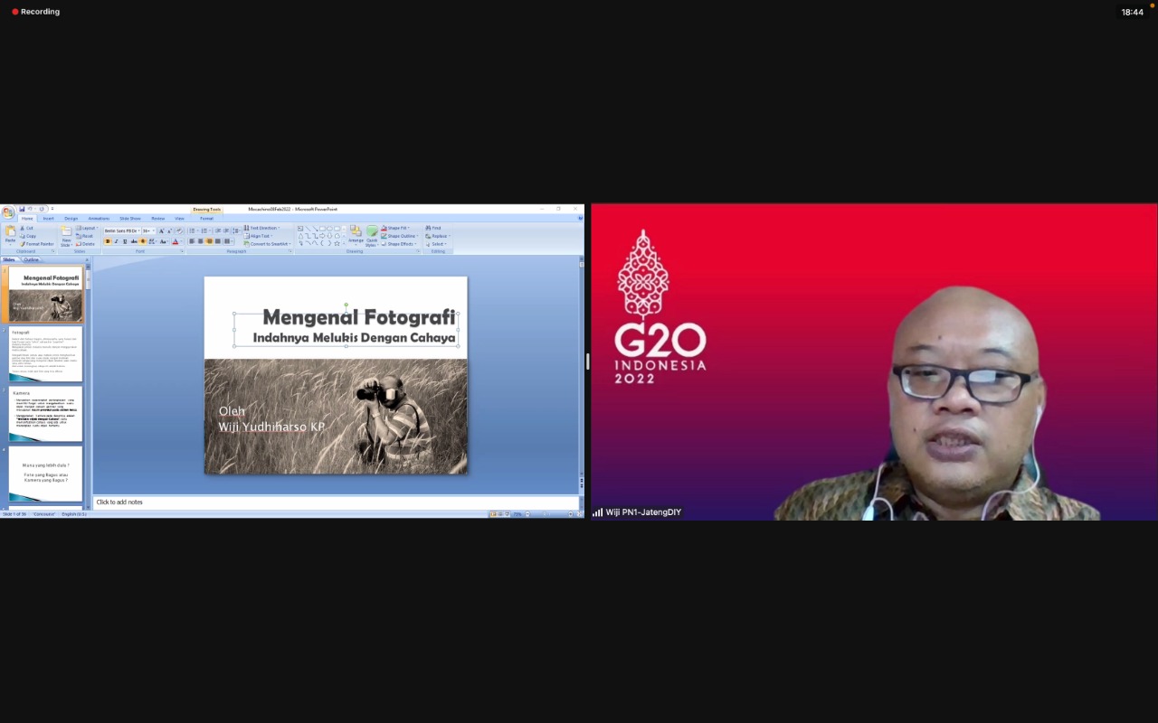 Mocacino: Indahnya Melukis dengan Cahaya