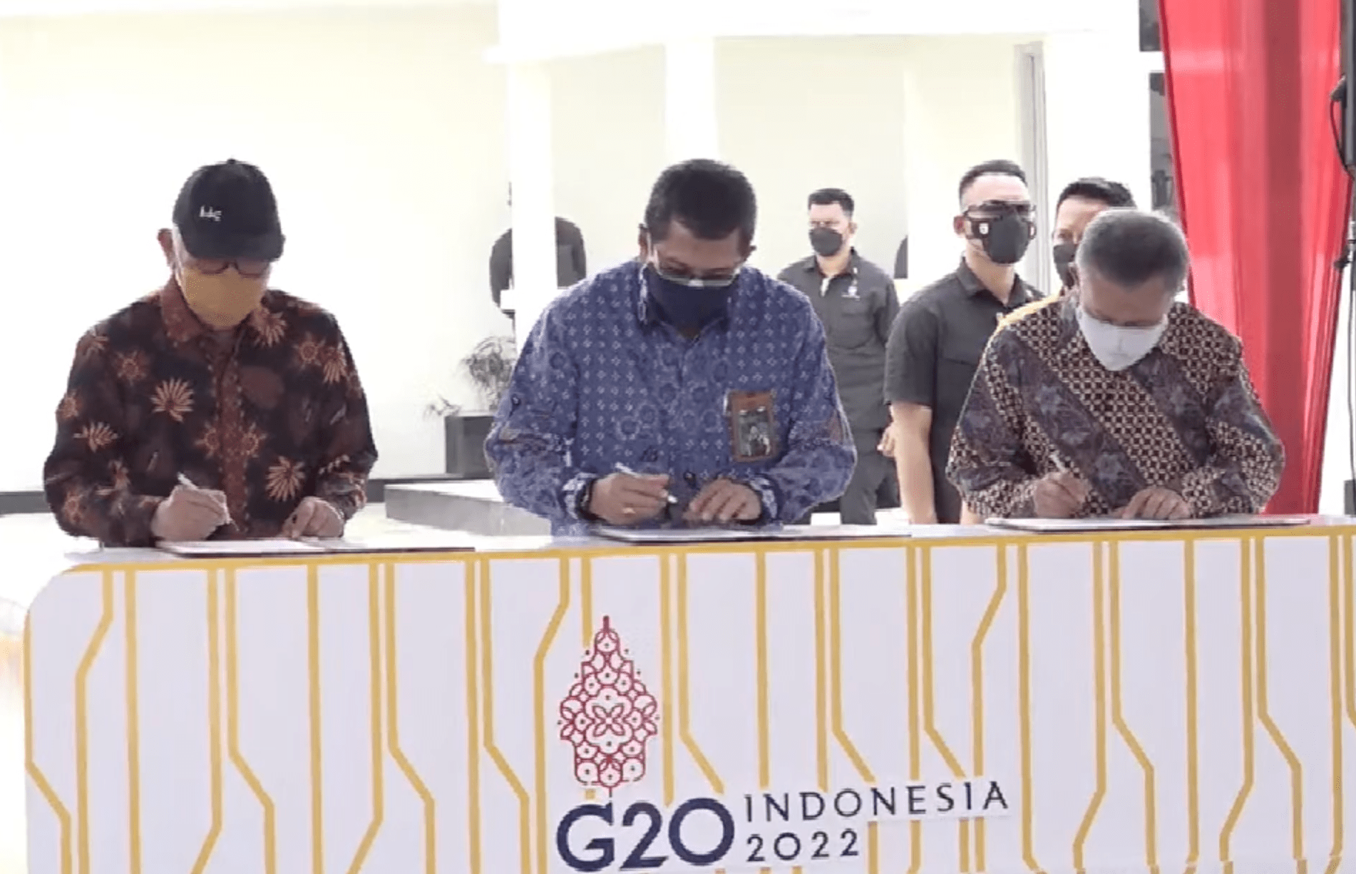 Penerima PMN Klaster Infrastruktur Tanda Tangani LoC di Sela Peresmian Tol Binjai-Stabat