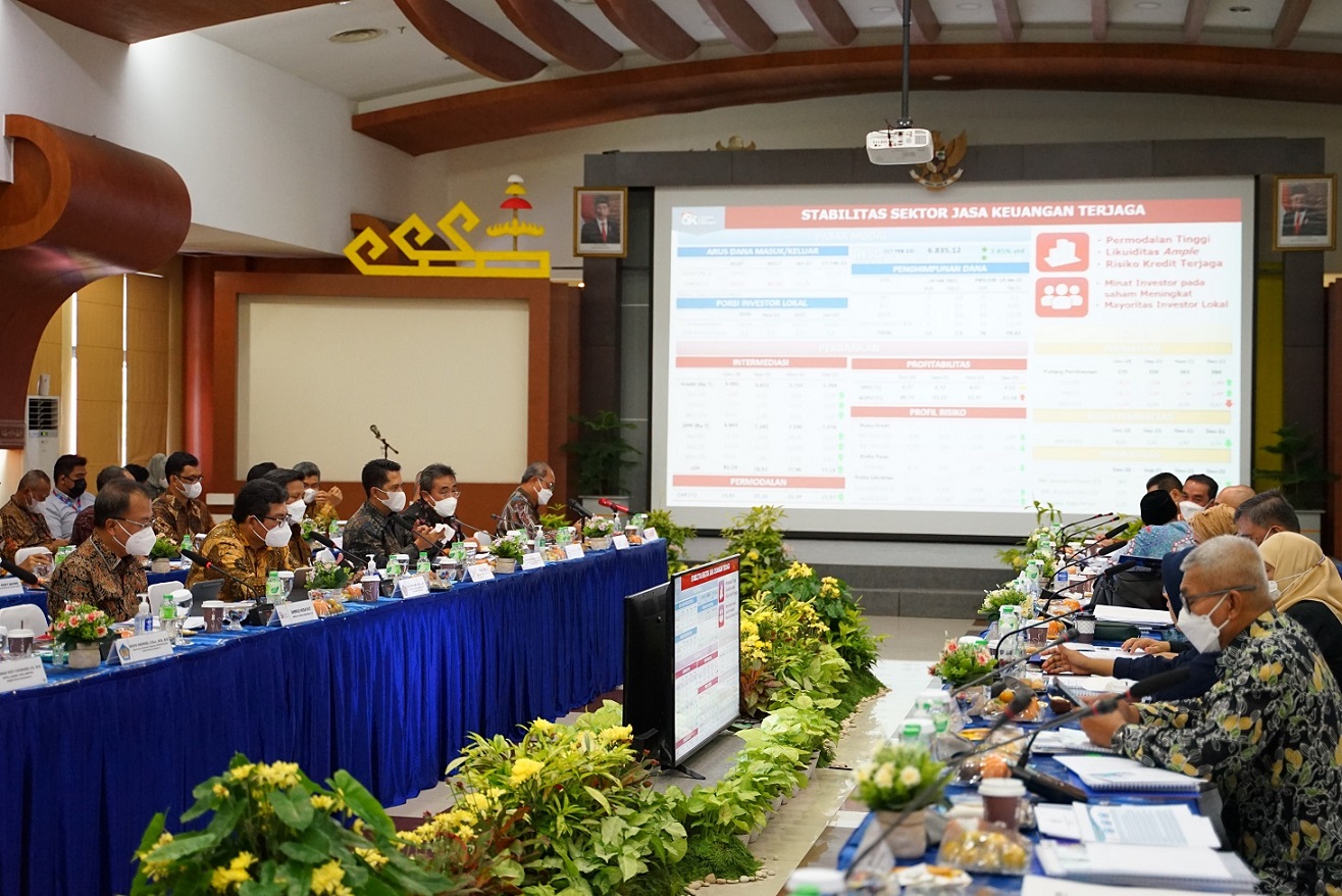 Kunjungan Kerja Komisi XI DPR RI ke Perwakilan Kementerian Keuangan Provinsi Lampung