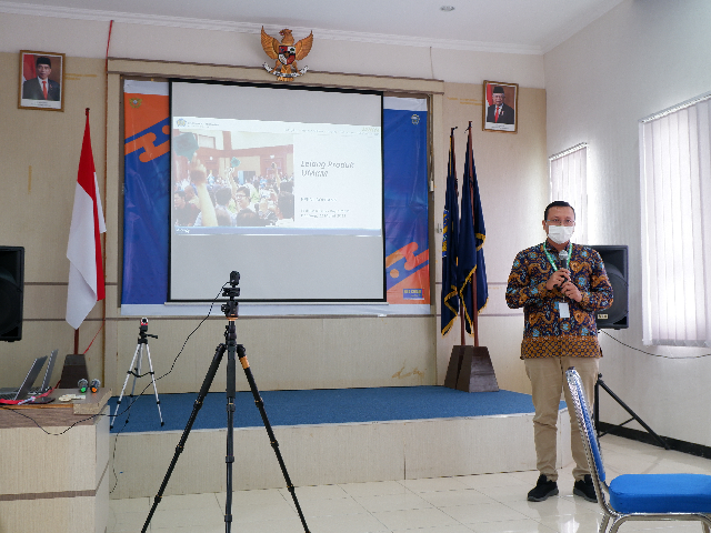 KPKNL Bontang Bekerja Sama Dengan KPPBC TMP C Bontang Mengadakan Sosialisasi Ekspor dan Lelang Produk UMKM Bagi UMKM di Kota Bontang