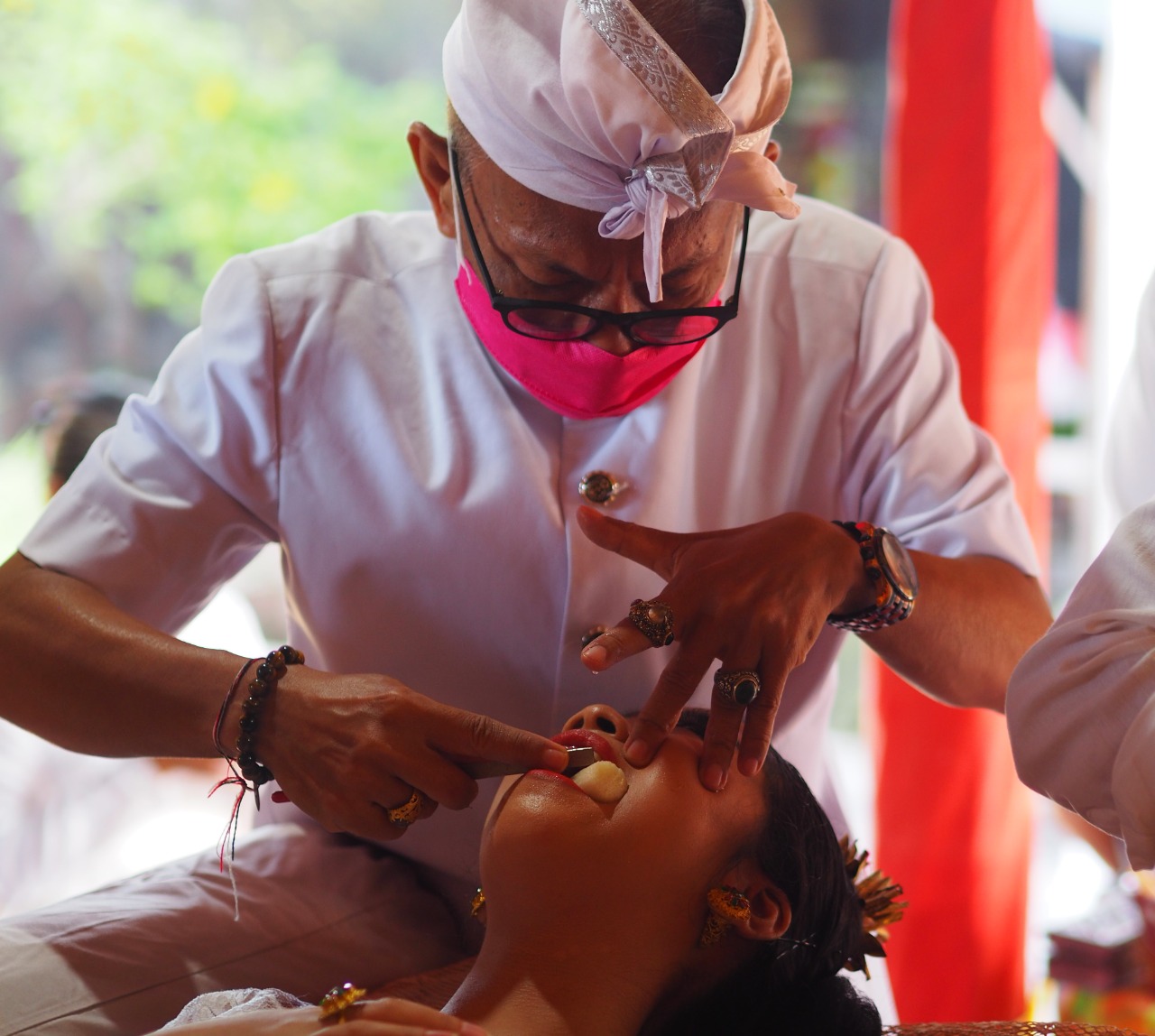 Apa sih Upacara Potong Gigi itu ?