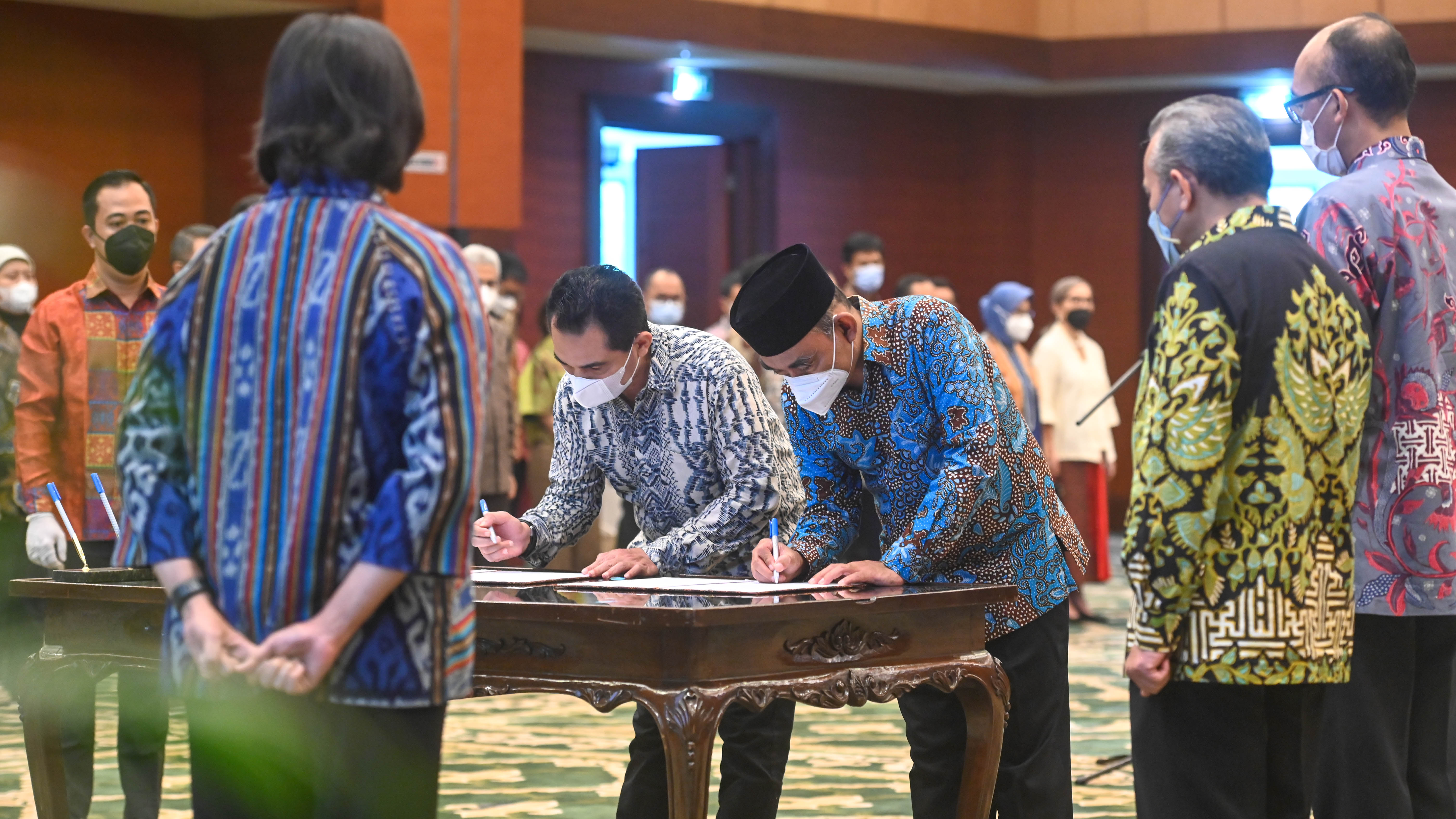 Lantik Jajaran Direksi PT Geo Dipa Energi, Menkeu Harapkan Maksimalisasi Pengembangan Renewable Energy