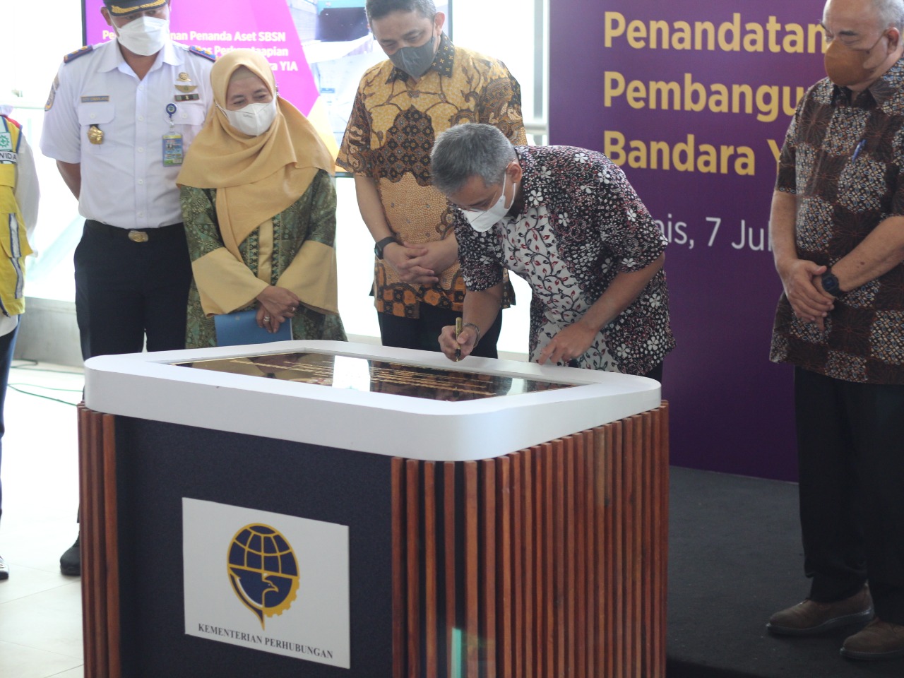 Tandatangani Penanda Aset SBSN, Wamenkeu: Dijaga Bersama-sama Karena Ini #UangKita