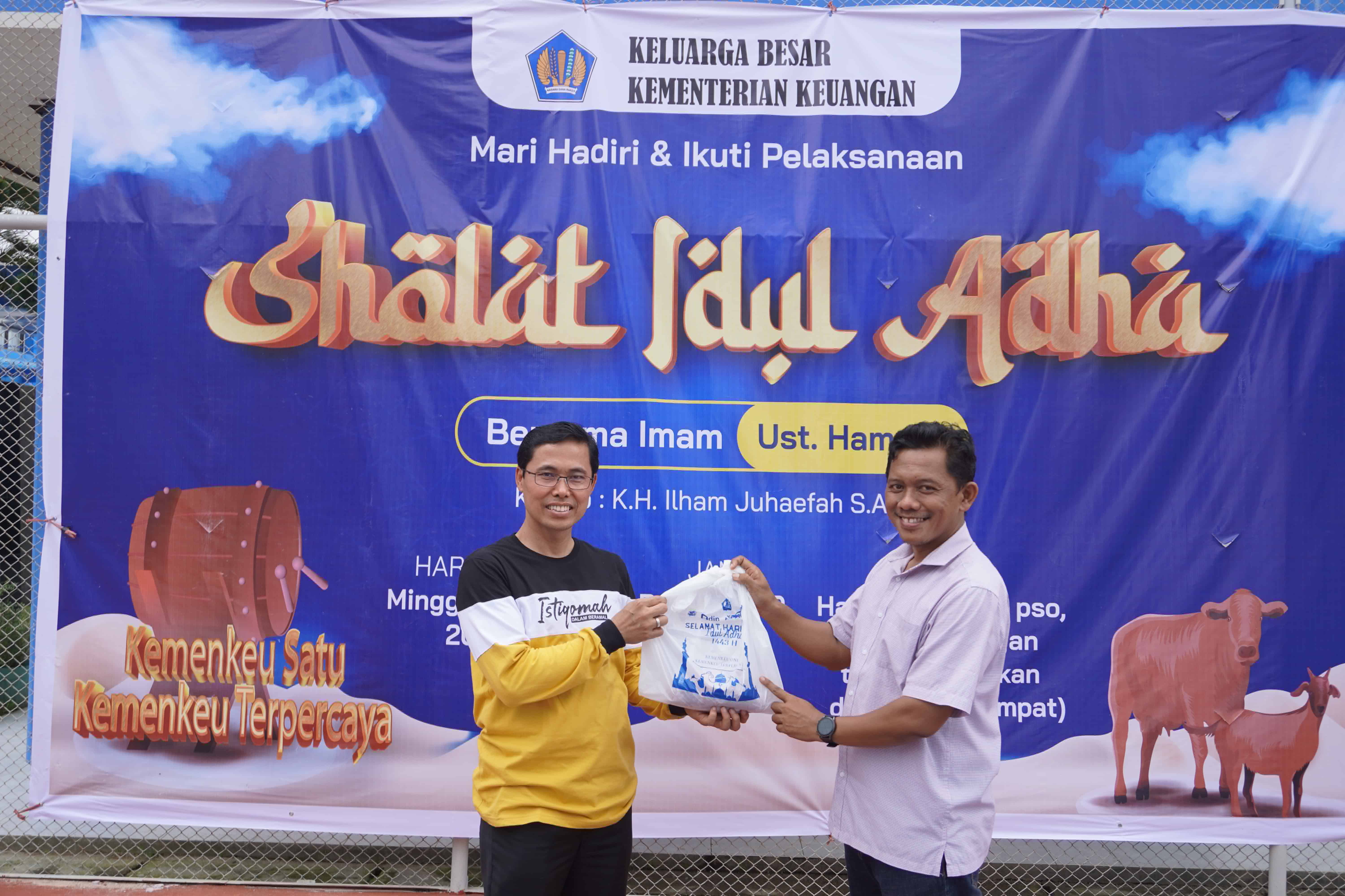 9 Ekor Sapi dan 2 Ekor Kambing Wujud Kemenkeu Satu di Kota Sorong