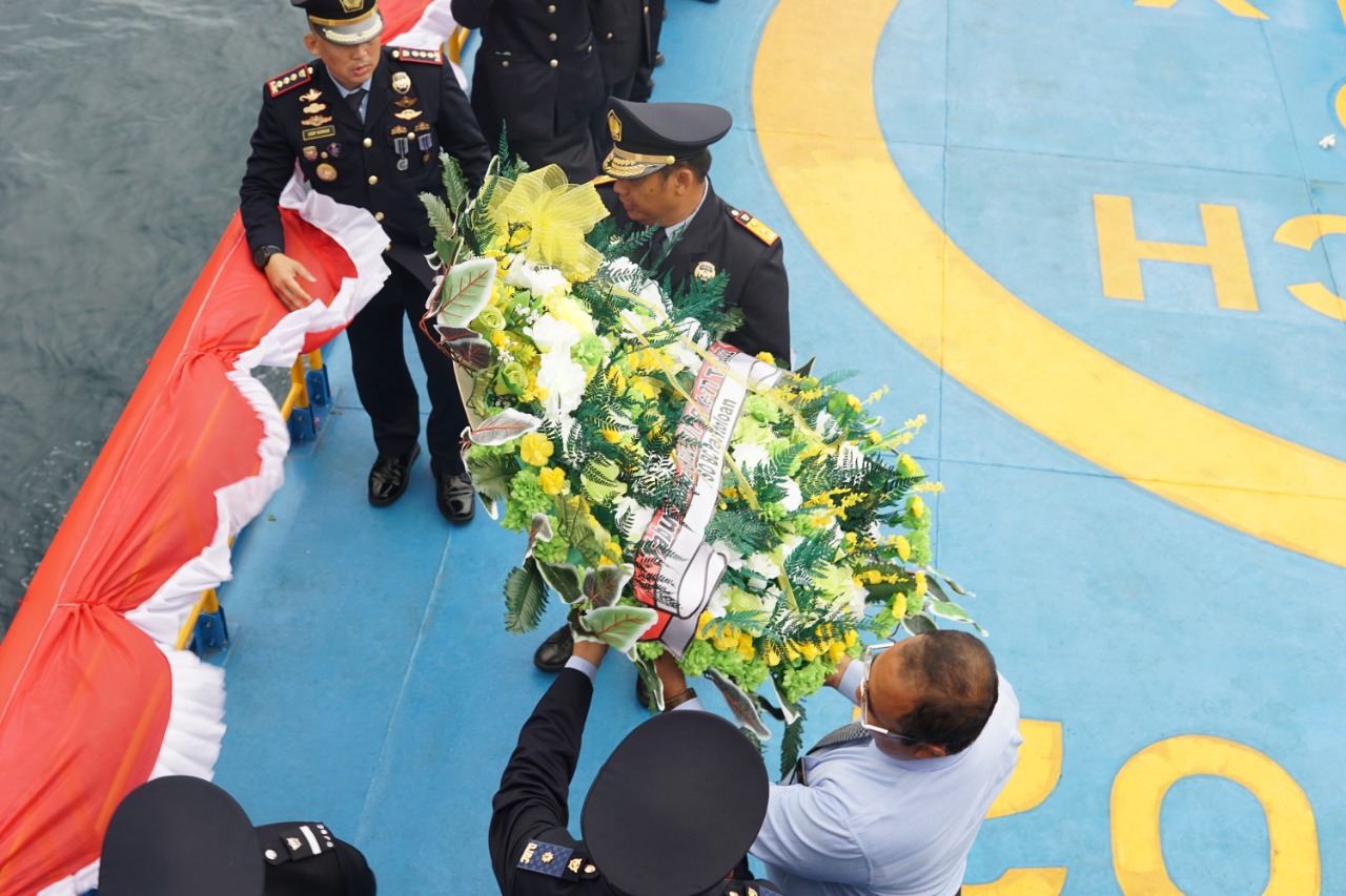 Dirgahayu Ke-77 RI, Kemenkeu Satu Sulteng Laksanakan Tabur Bunga 