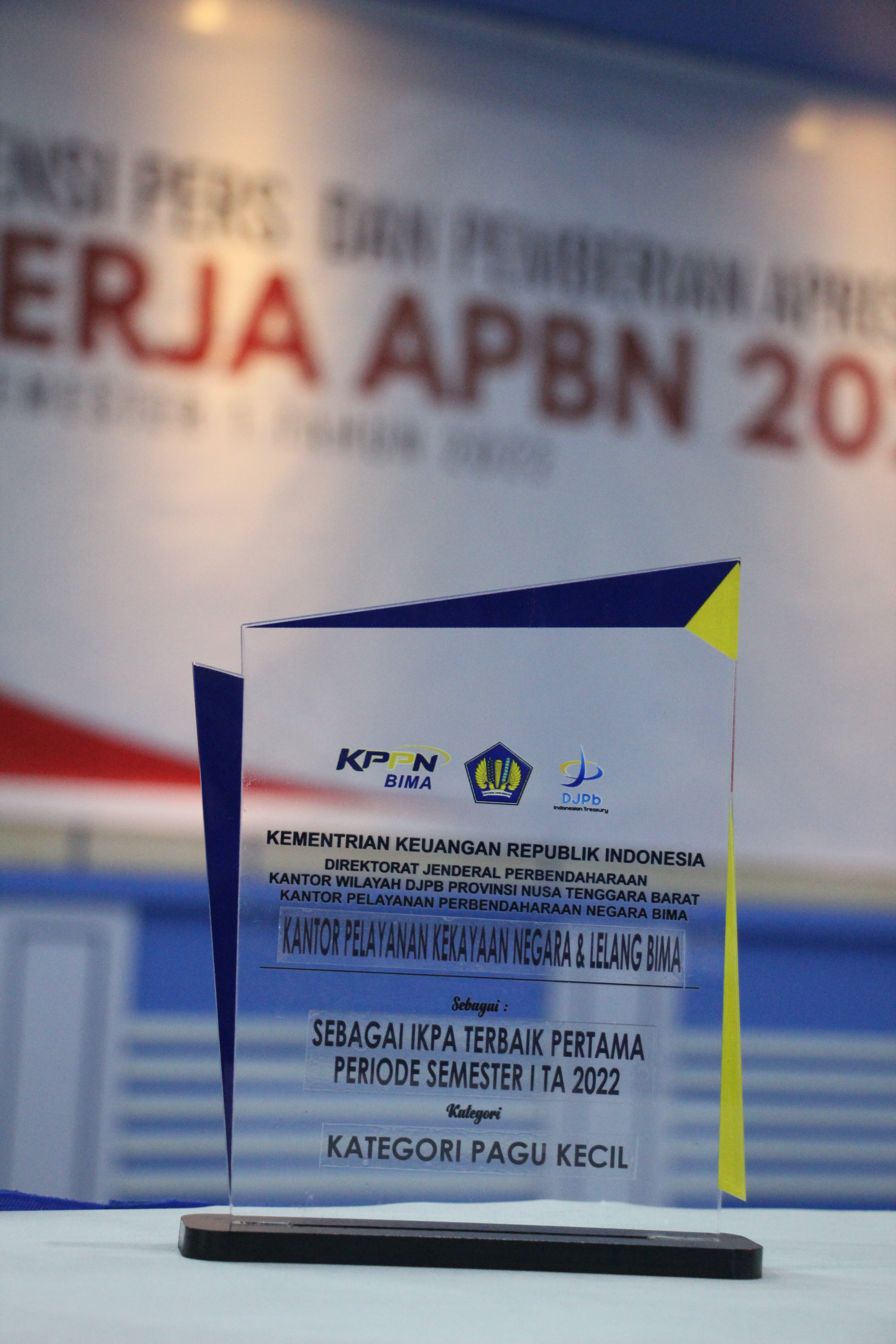 Pertengahan Tahun 2022, KPKNL Bima Kembali Raih Penghargaan IKPA