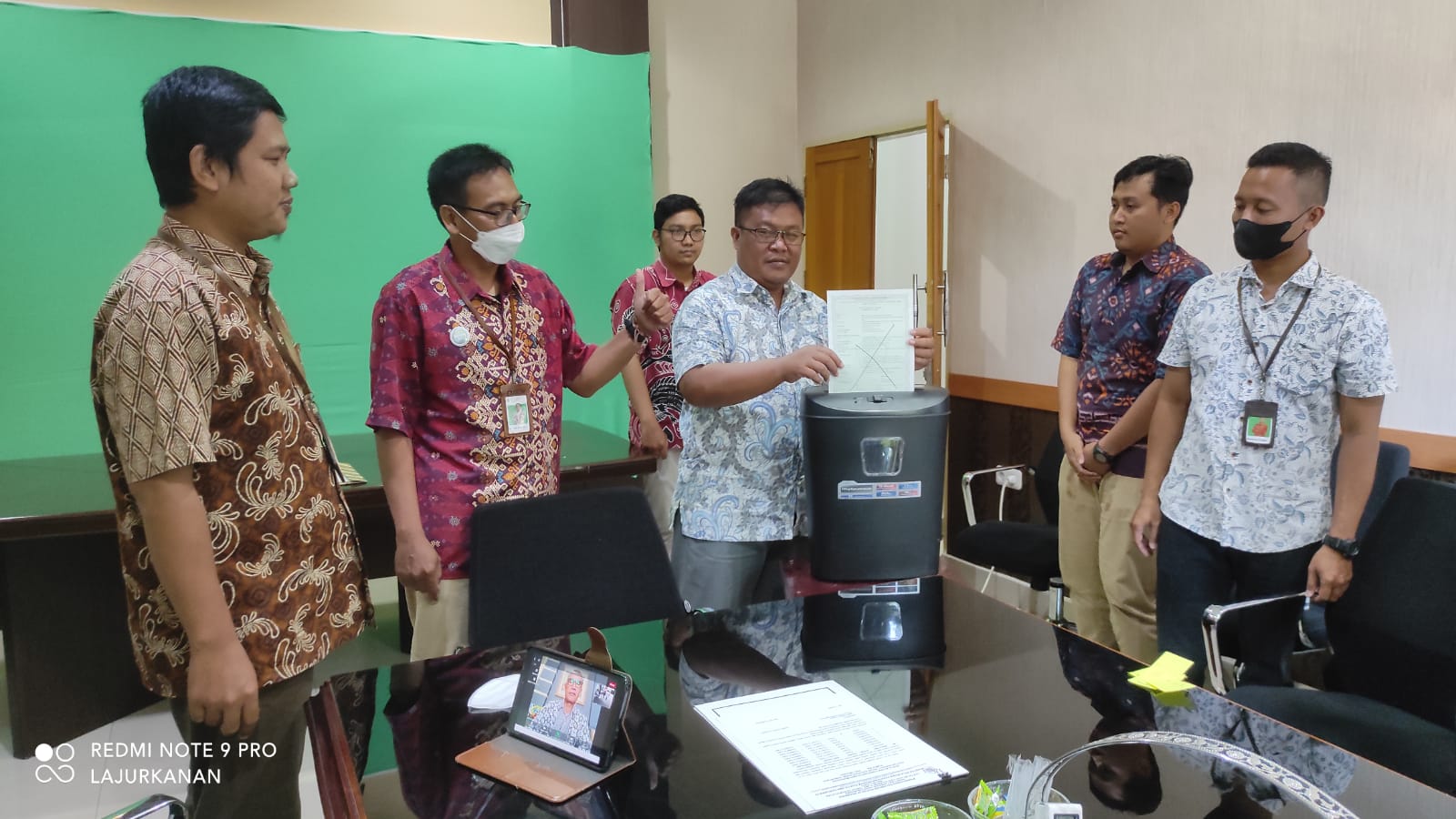Hindari Penyalahgunaan, KPKNL Gorontalo Musnahkan Kertas Sekuriti yang Rusak