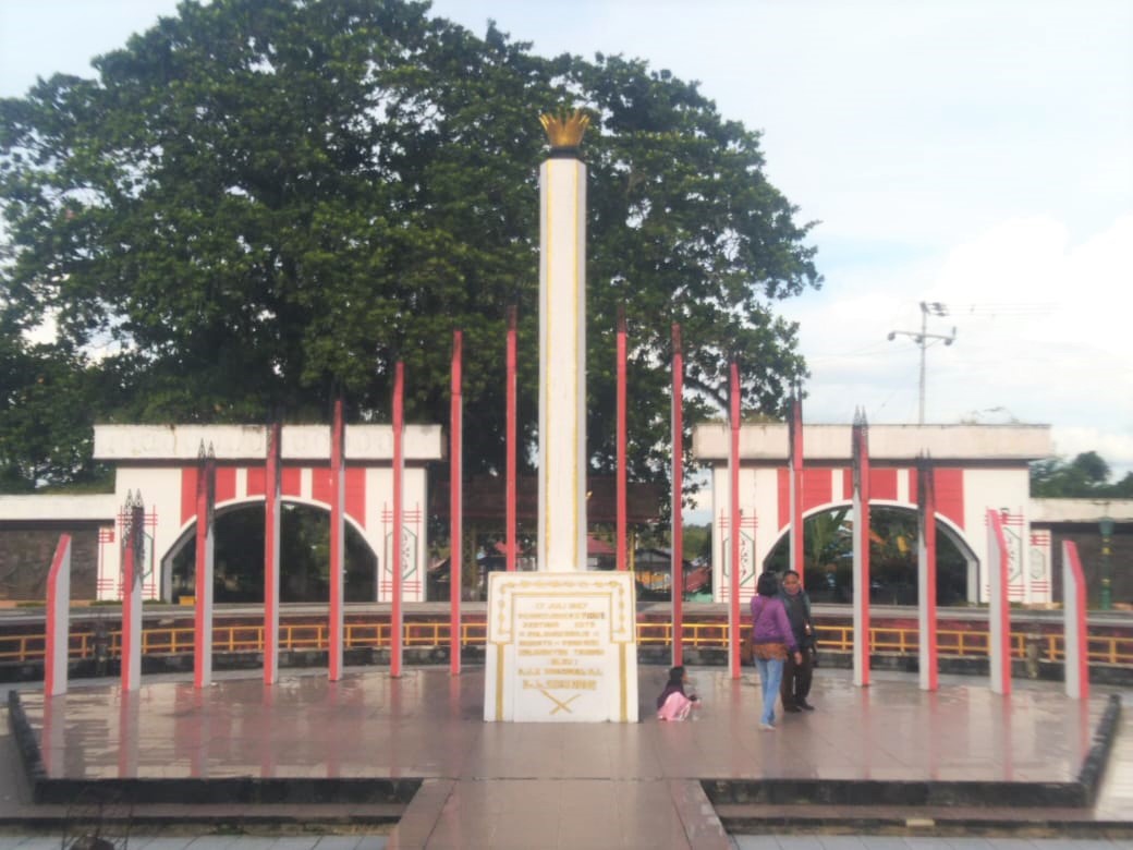 Wisata Sejarah Tugu Soekarno Palangka Raya