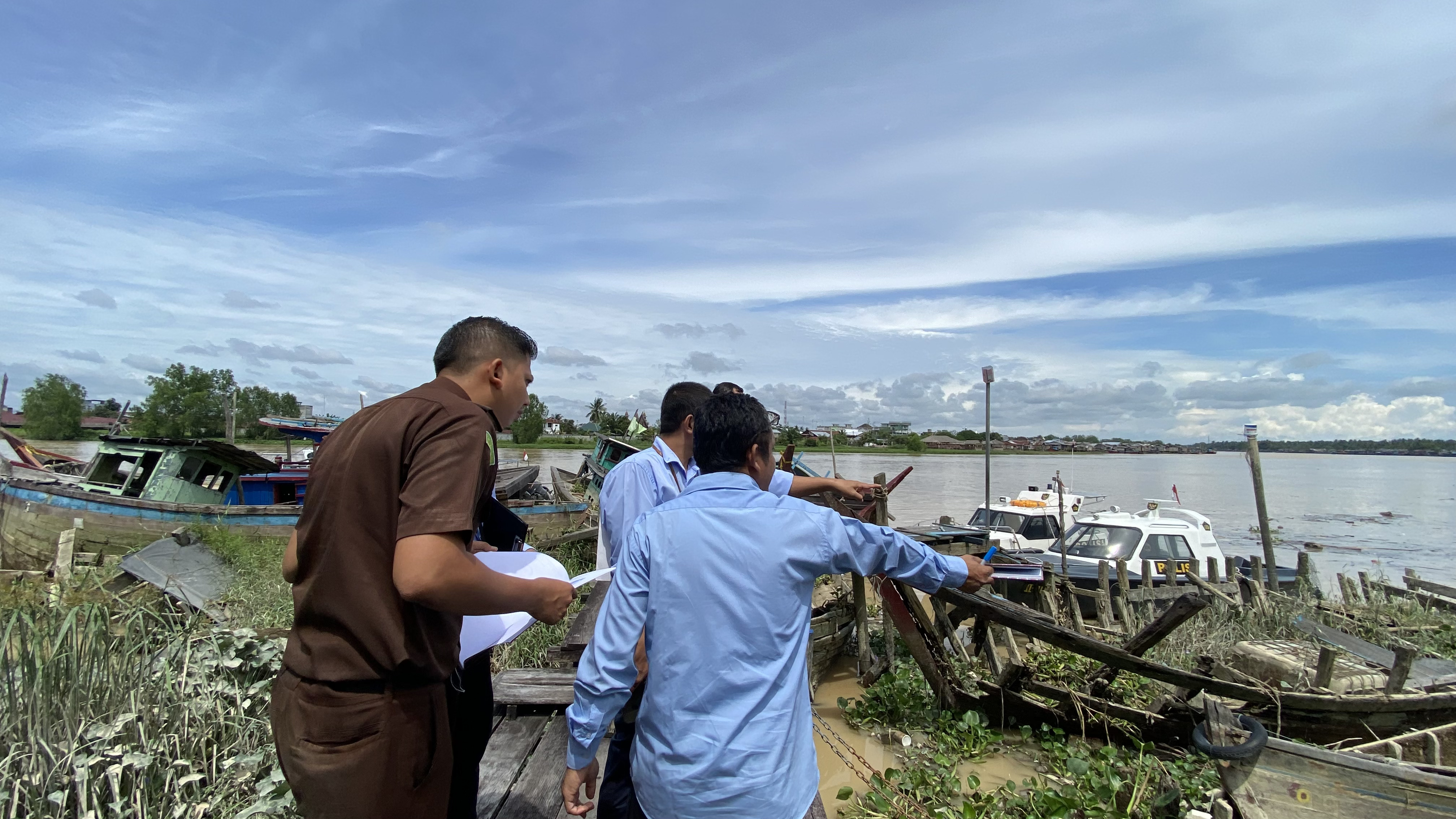 Tim Penilai KPKNL Kisaran Lakukan Penilaian Barang Rampasan Kejari Asahan