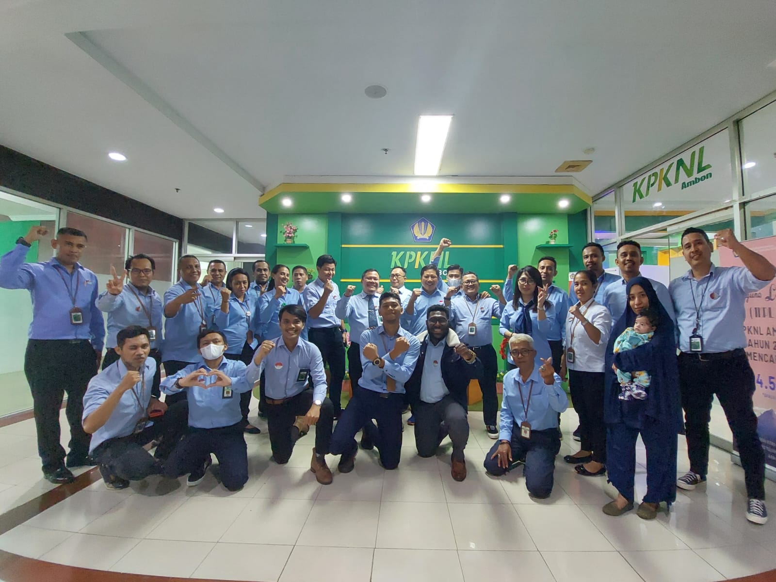 Persaingan Kerja di Kantor ? Tidak Masalah !