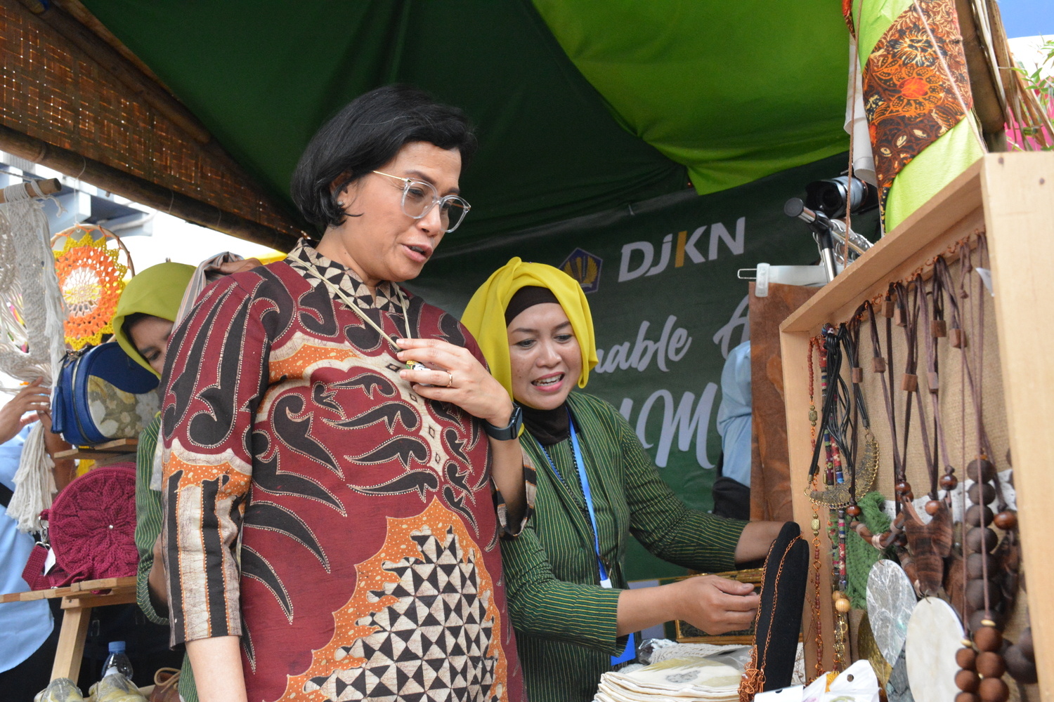 Menkeu Tinjau Festival UMKM Mini Expo di Malang