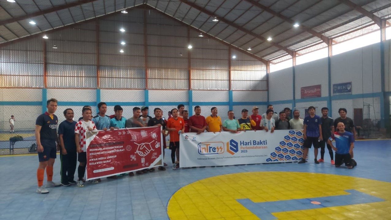 KPKNL Mamuju Bersama Kemenkeu Satu Laksanakan Dialoh dan Olah Raga Bersama dengan Insan Media di Sulbar