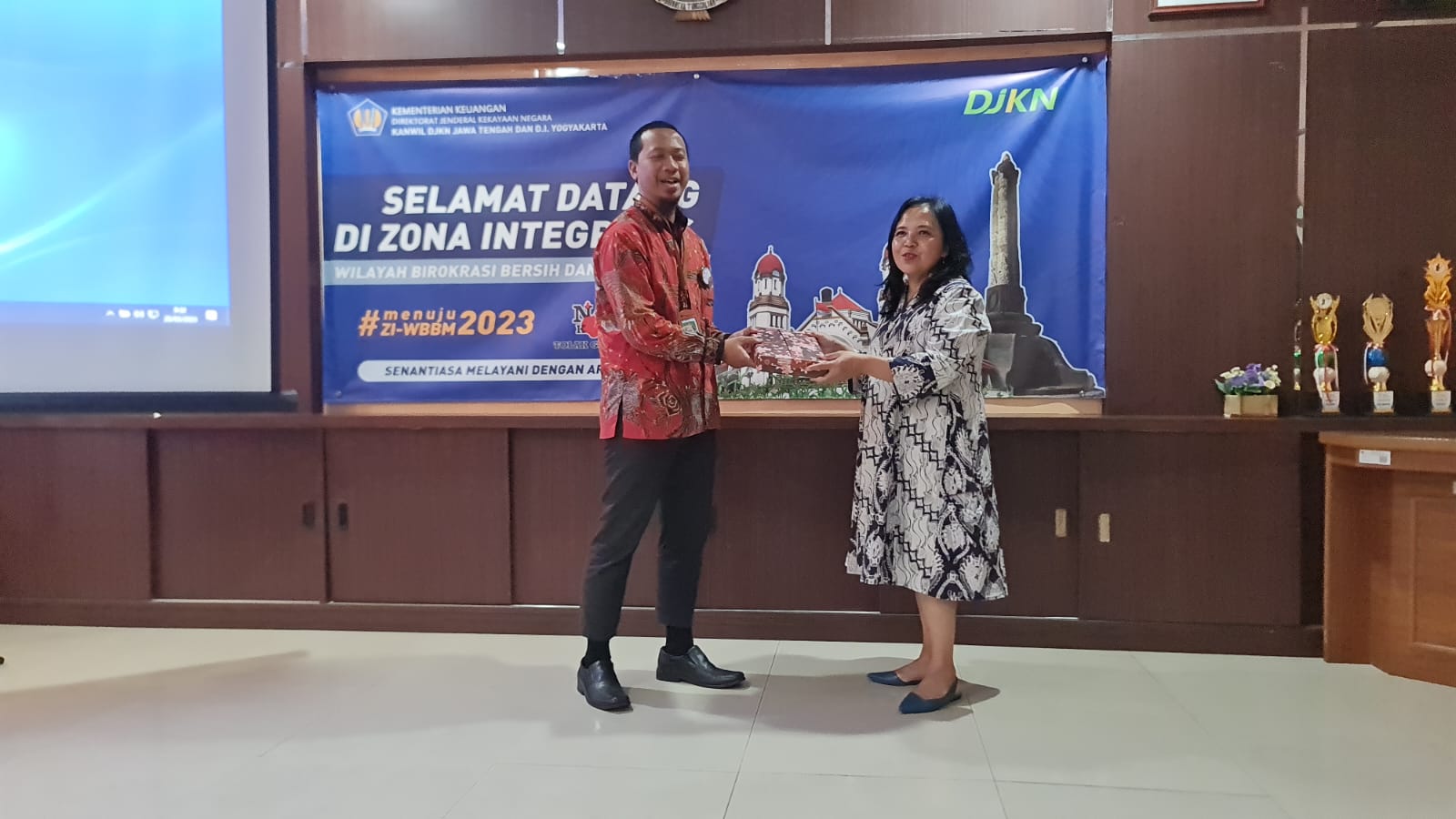 Mas Angga, Selamat Berkarya Di Tempat Yang Baru 
