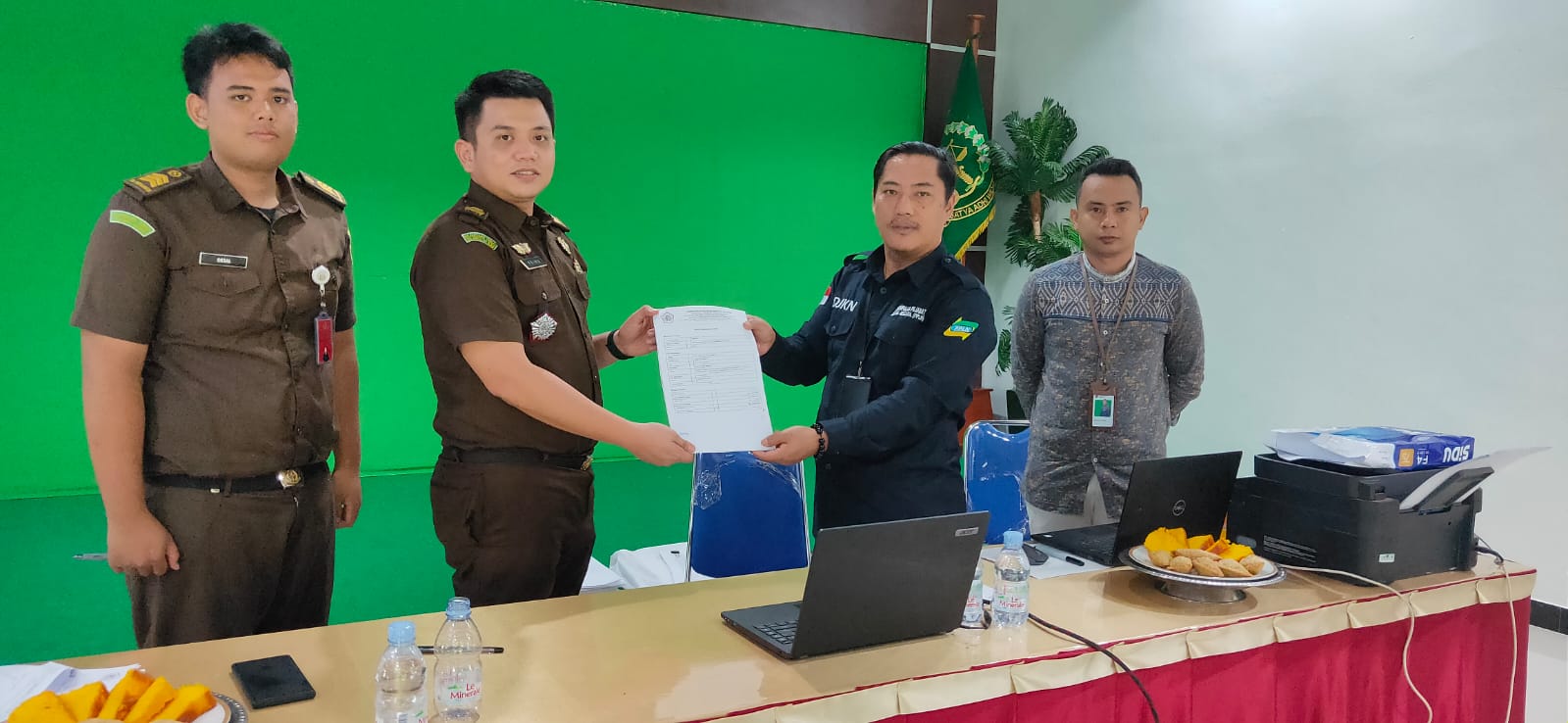 KPKNL Mamuju Laksanakan Lelang Barang Rampasan Negara pada Kejaksaan Negeri Kabupaten Pasangkayu