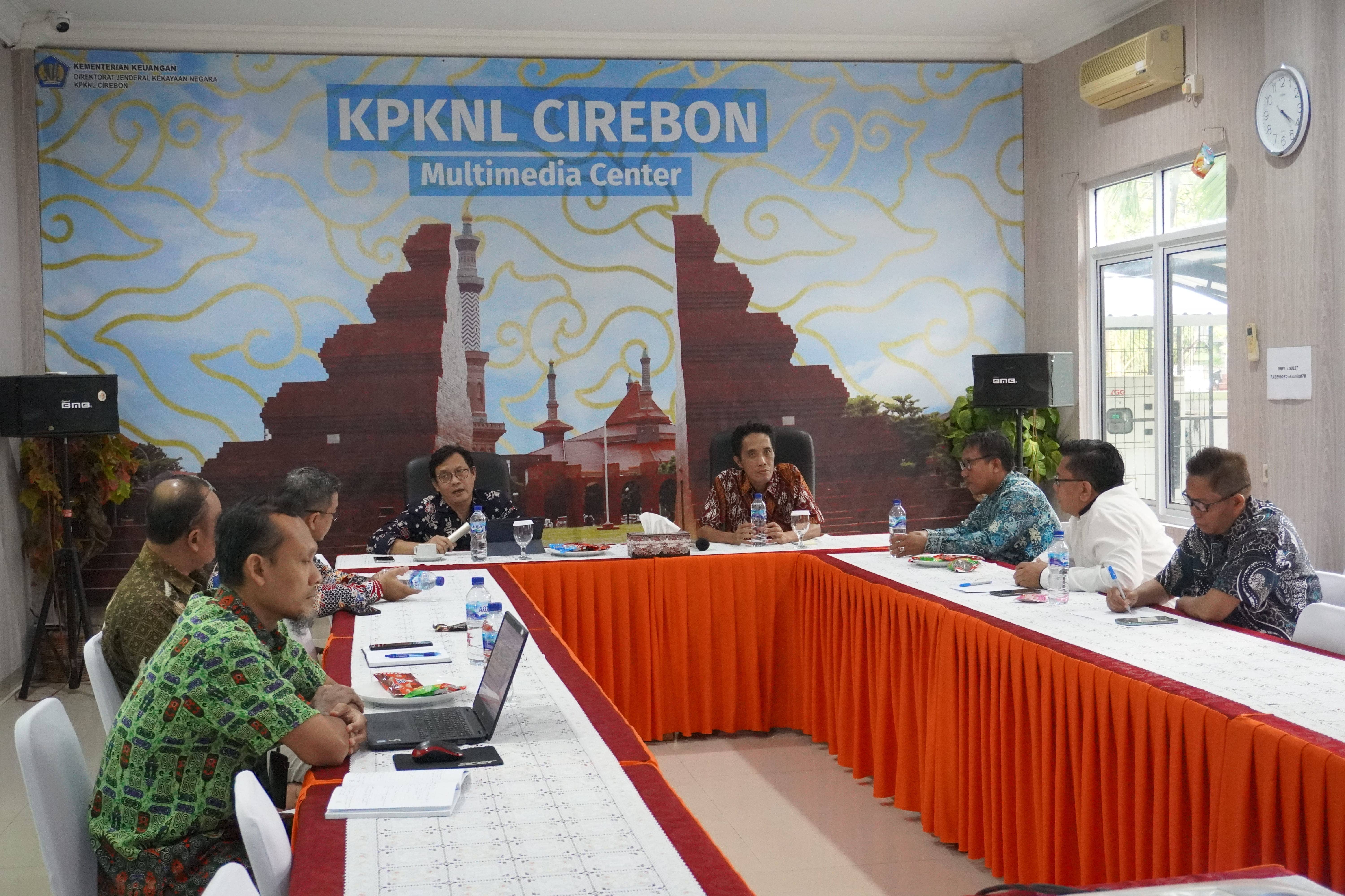 Rapat Dialog Kinerja Organisasi KPKNL Cirebon Triwulan II Tahun 2023