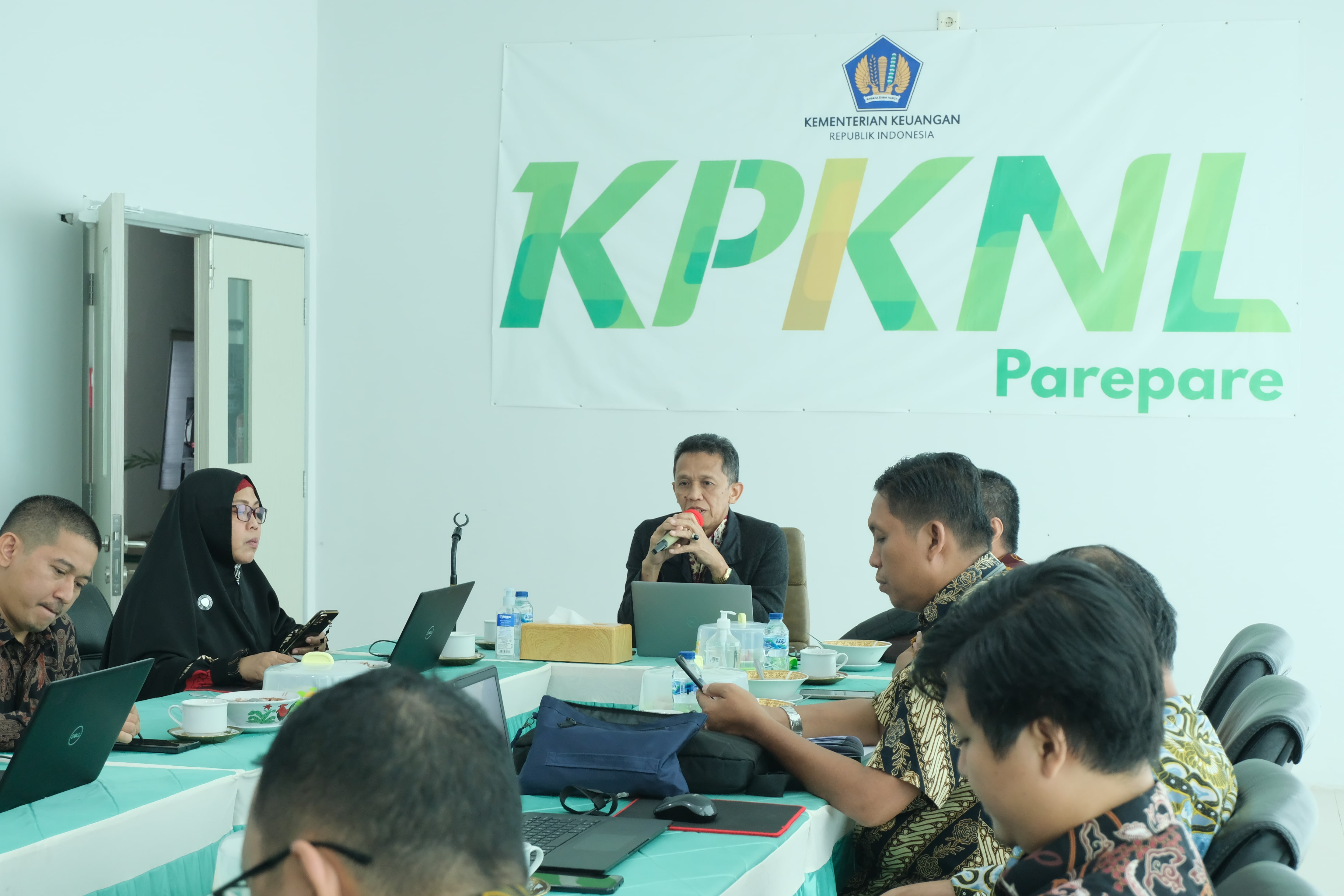 Rapat dan Pembinaan Kanwil DJKN Sulawesi Selatan Tenggara dan Barat