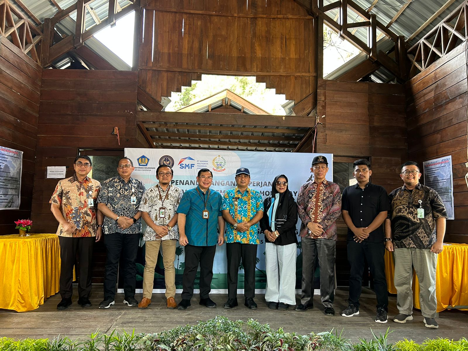 PT Sarana Multigriya Finansial (Persero) Salurkan Pembiayaan Home Stay Desa Salenrang Maros