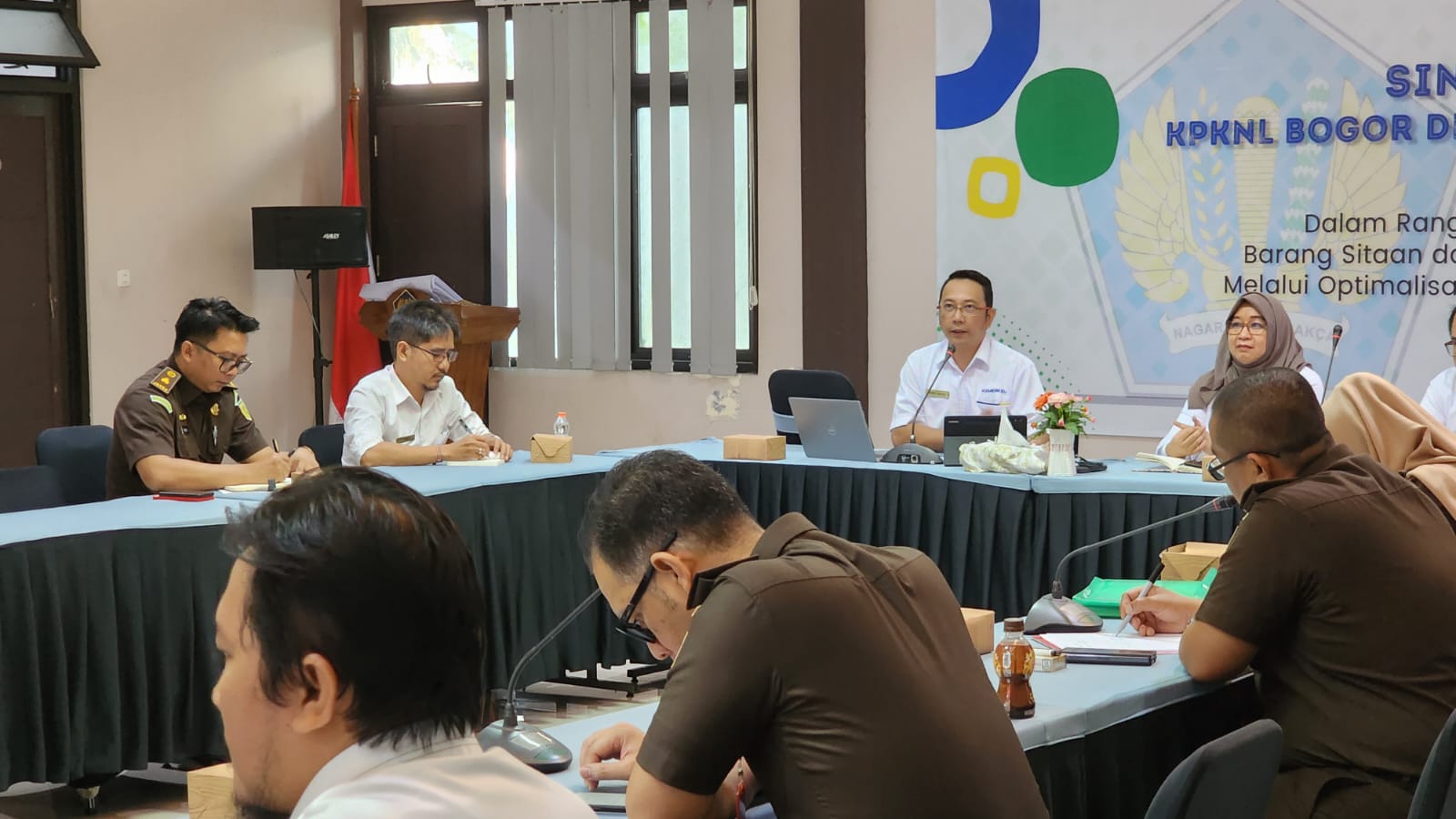 Sinergi KPKNL Bogor dengan Kejaksaan Dalam Rangka Penyelesaian Barang Sitaan dan Rampasan Negara Melalui Optimalisasi Penilaian dan Lelang