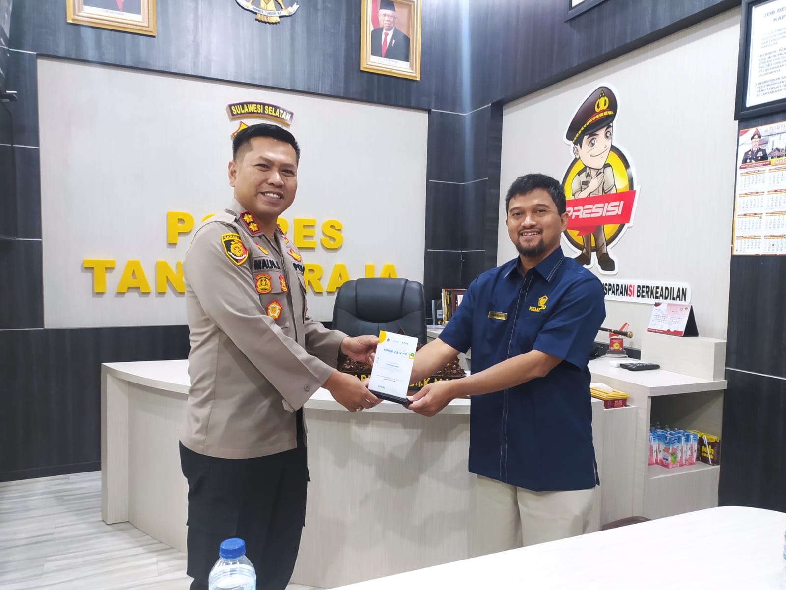 Tingkatkan Sinergi, Kepala KPKNL Palopo Beserta Jajaran Laksanakan Rangkaian Kunjungan ke Stakeholders di Kabupaten Tana Toraja