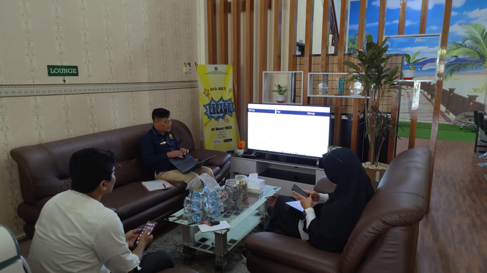 KPKNL Mamuju Kembali Laksanakan Lelang Kendaraan Dinas Pemerintah Provinsi Sulawesi Barat