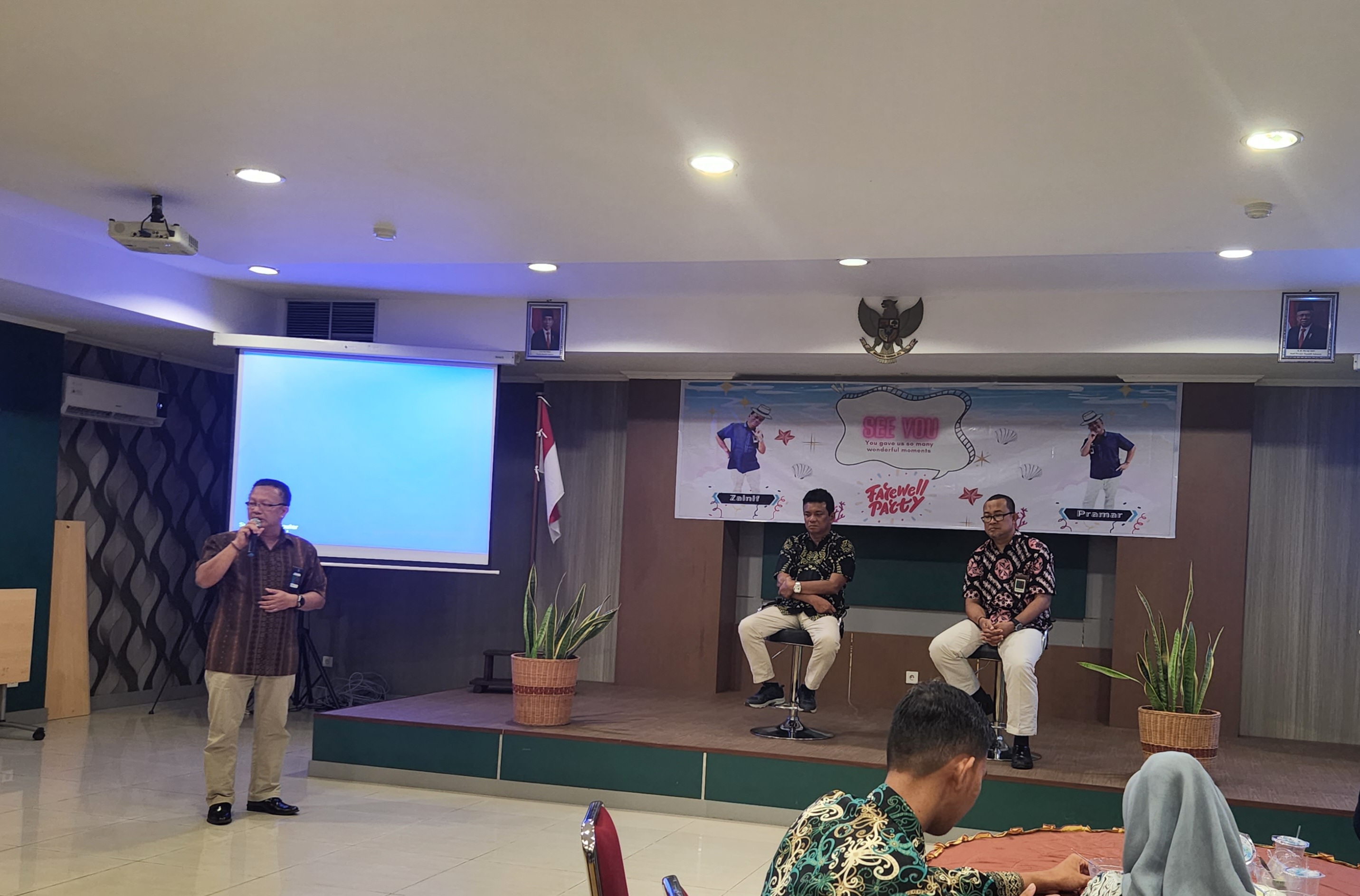 Pelepasan Pegawai Mutasi dan Pegawai Purna Tugas