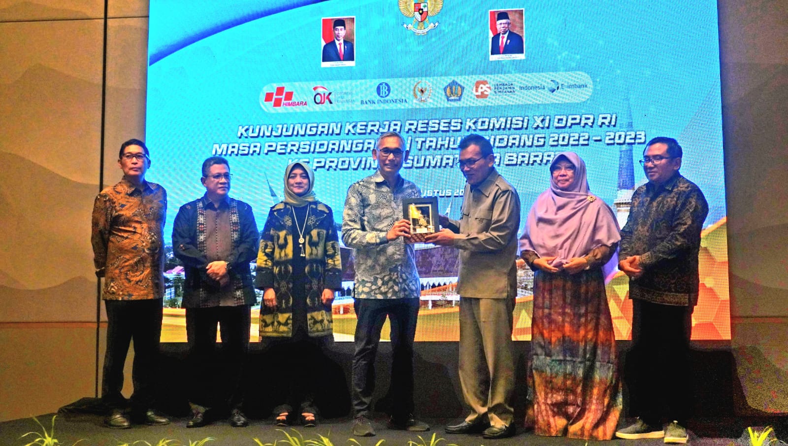 Kunjungan Kerja Reses Komisi XI DPR RI Masa Persidangan V/Tahun Sidang 2022-2023 Ke Provinsi Sumatera Barat