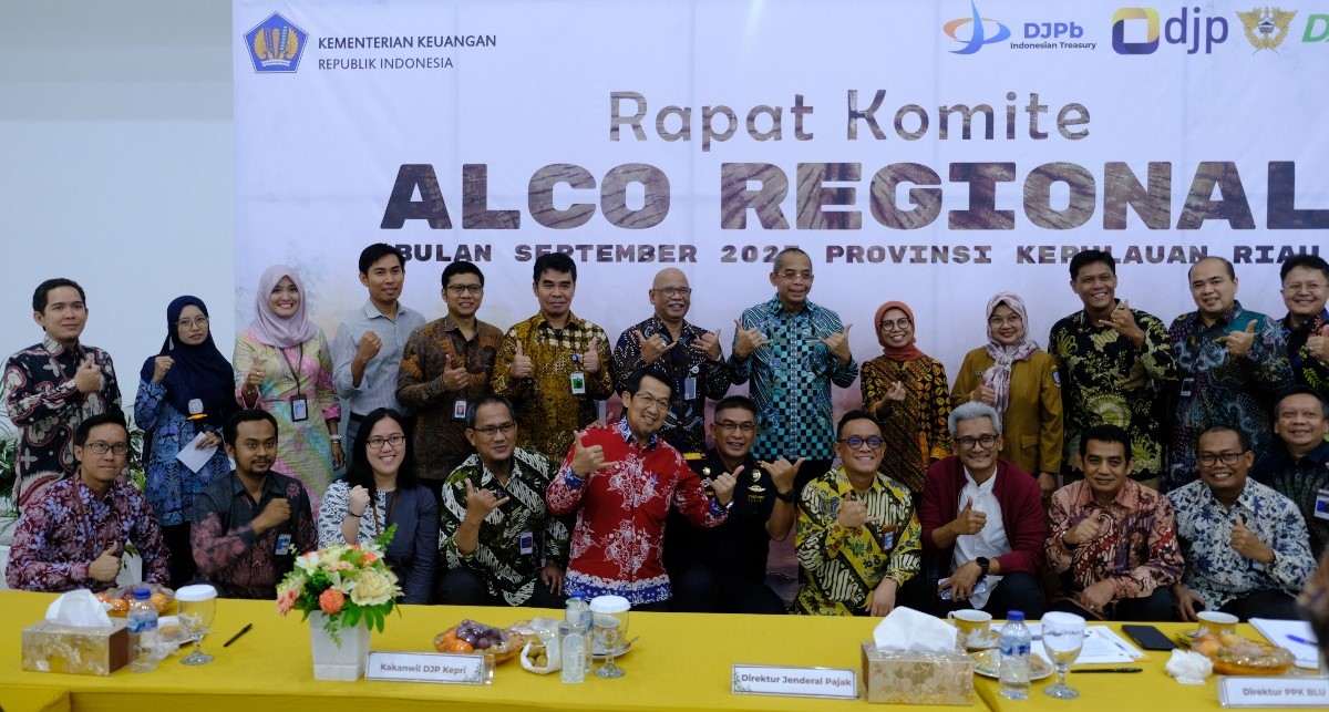 Kepala Kanwil DJKN RSK Beri Press Release ALCo kepada Wartawan di Tanjung Pinang