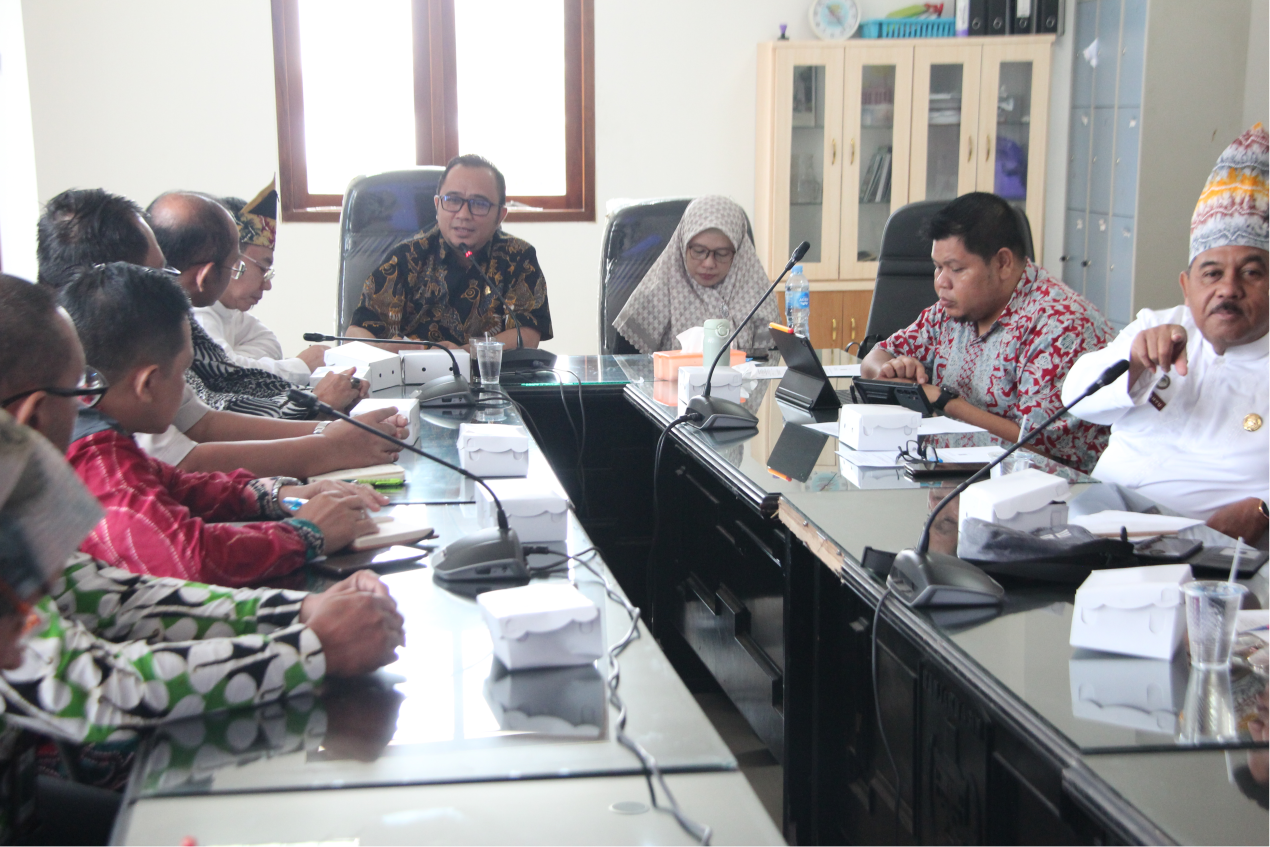 Rapat Bersama DPRD Kota Banjarmasin: Optimalisasi BMN untuk RTH/RTNH Telaga Biru Banjarmasin