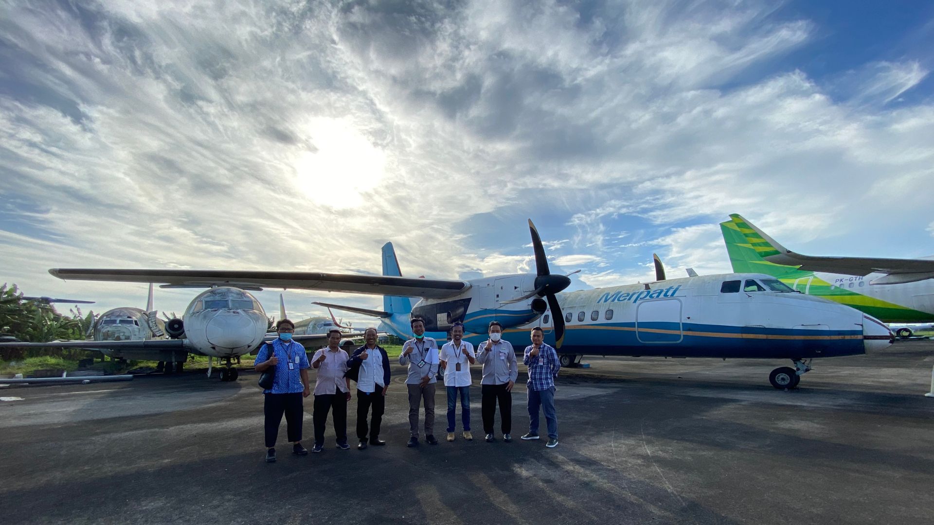 Penilaian 3 (Tiga) Unit Pesawat Terbang Turbo Fan Boeing 737-300 Oleh Tim Penilai Kanwil DJKN Jawa Timur