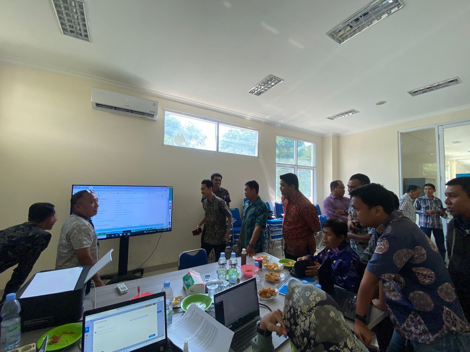 KPKNL Palu dan BPKAD Provinsi Sulawesi Tengah Berhasil Sumbang PAD lebih dari 1 Miliar melalui Pelaksanaan Lelang