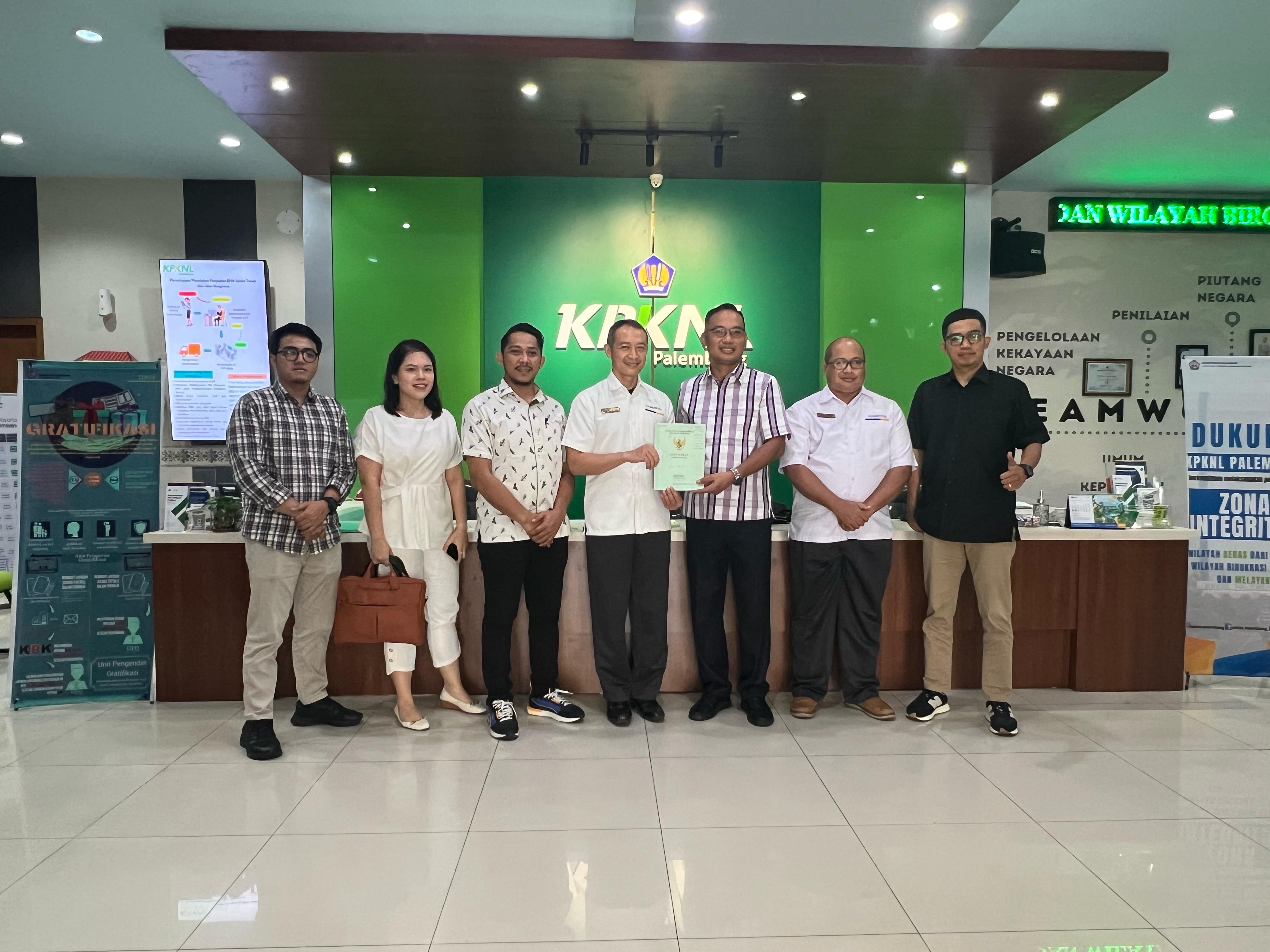 LELANG BOMBASTIS, TARGET LELANG KPKNL PALEMBANG TERCAPAI