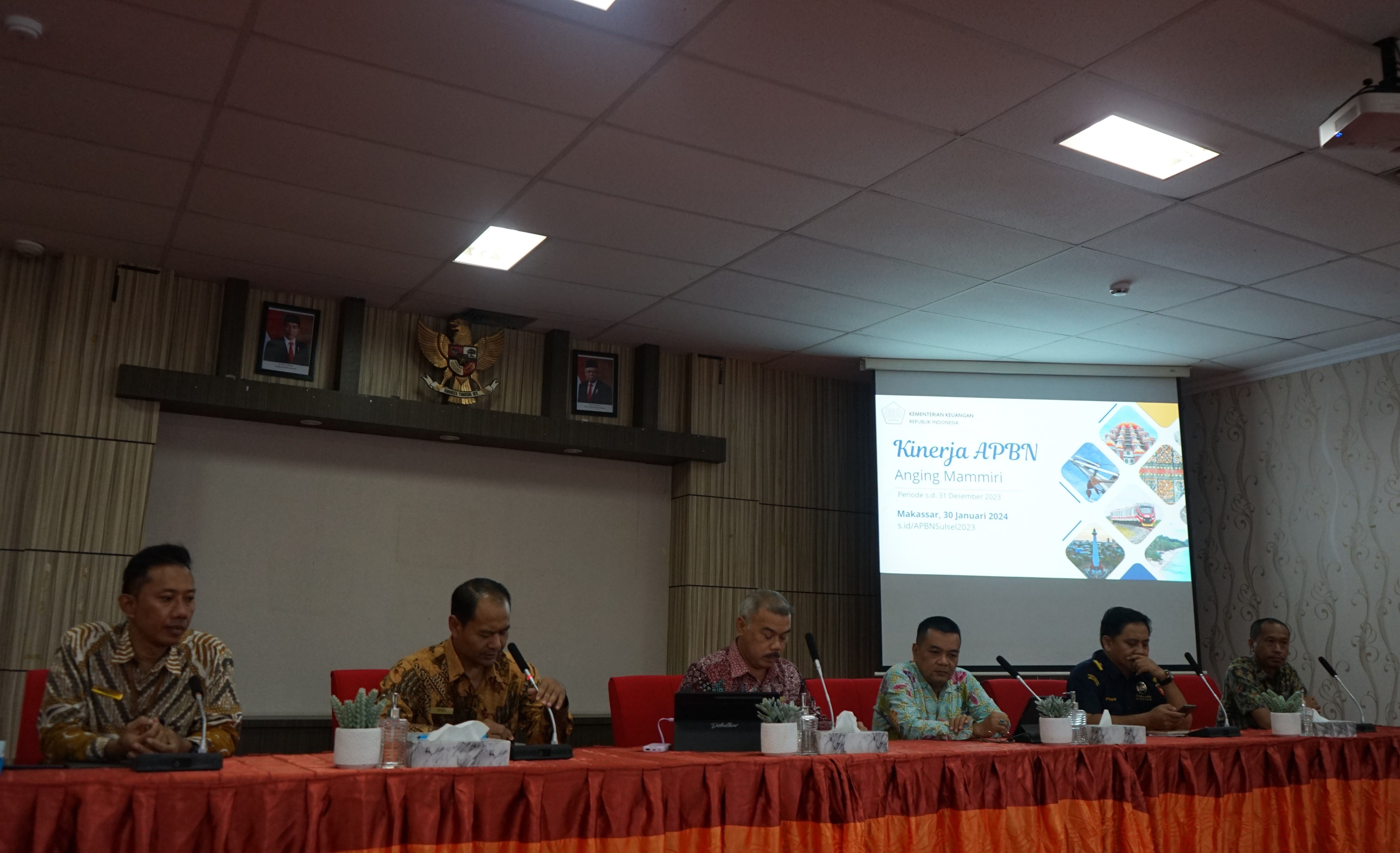 Konferensi Pers APBN Anging Mammiri: Kinerja APBN Sulawesi Selatan s.d 31 Desember