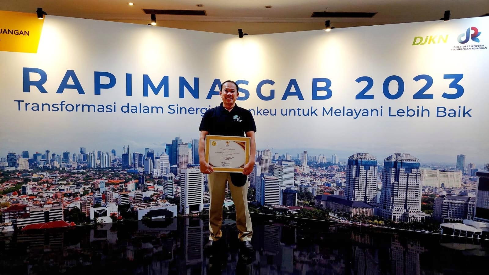 KPKNL Balikpapan, KPKNL Pertama Peraih Predikat "Pelayanan Prima" di Indonesia