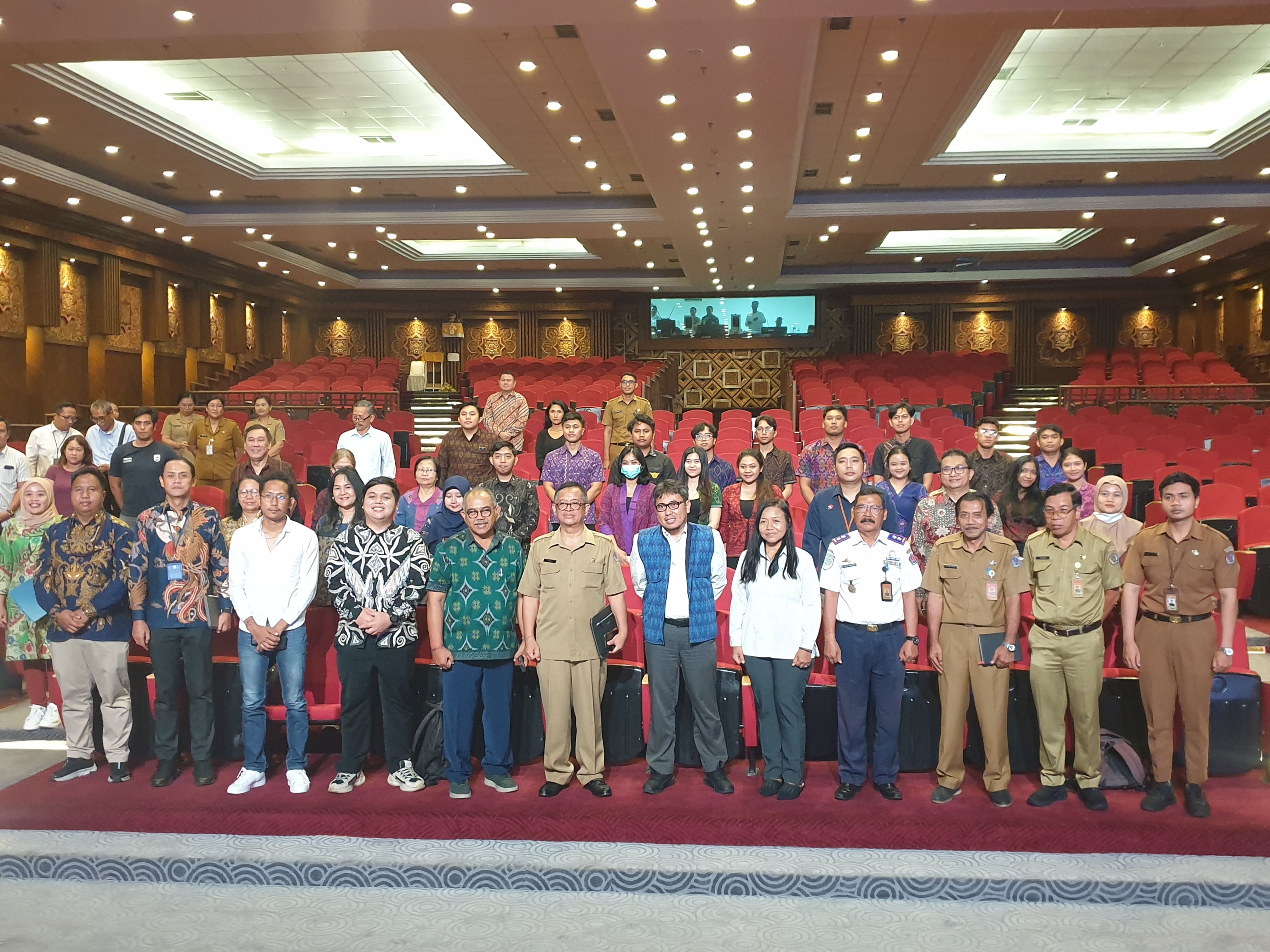 Market Sounding Proyek KPBU Revitalisasi dan Pengembangan Alat Penerangan Jalan Kota Denpasar