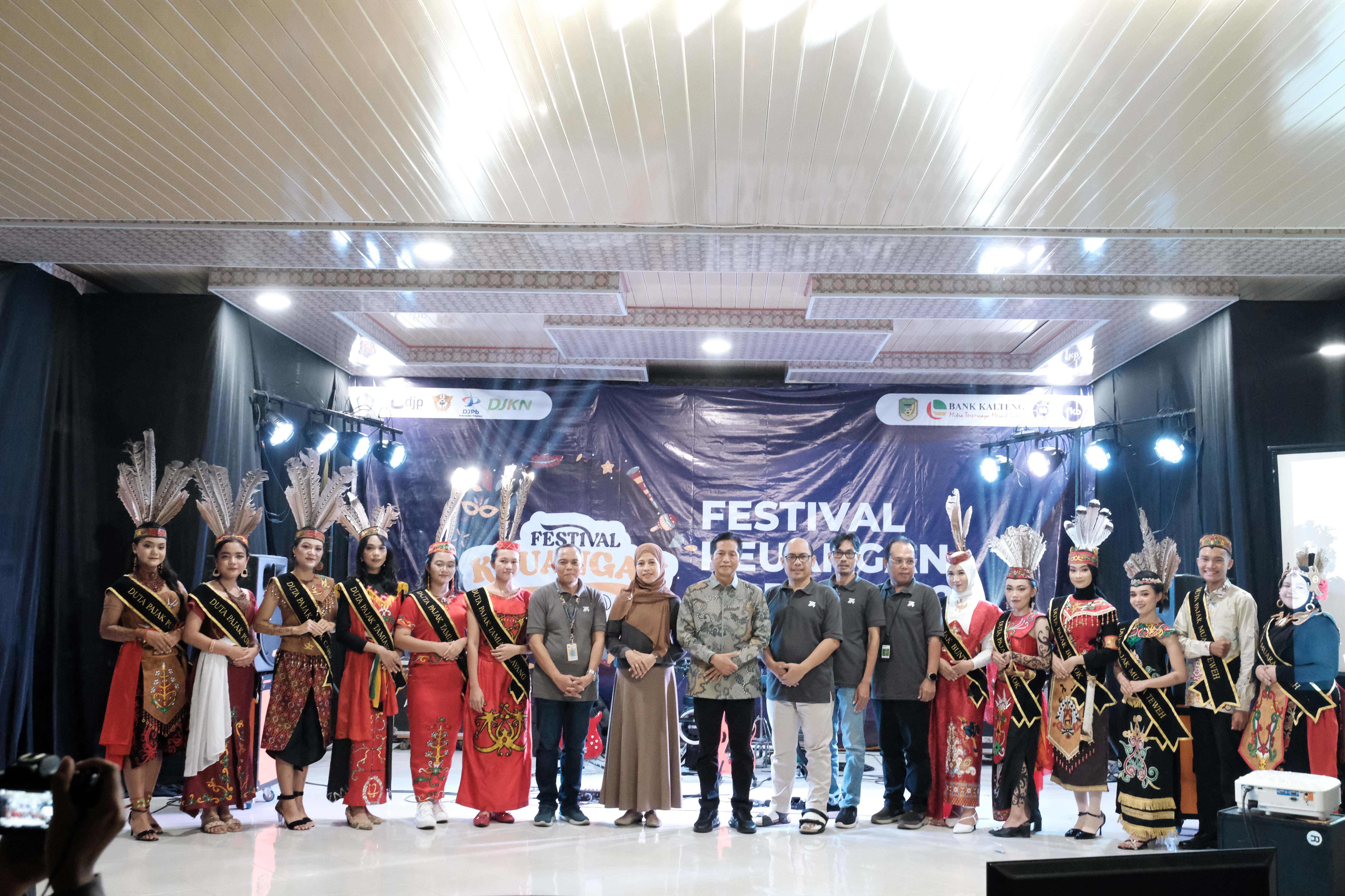 Hadiri Festival Keuangan Barito 2024, KPKNL Palangkaraya buka Booth Public Campaign Zona Integritas Menuju  WBBM