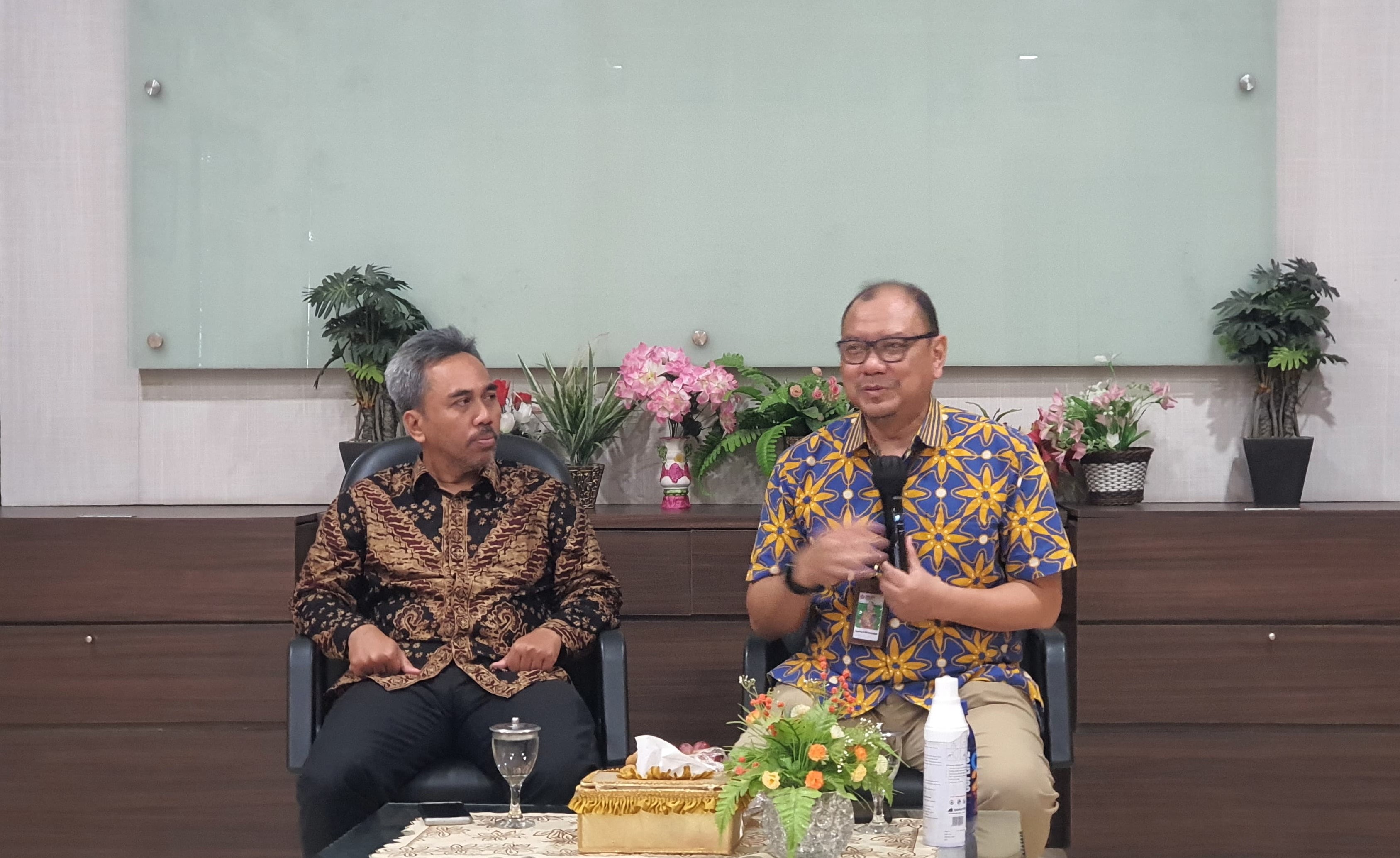 Kunjungan Kerja Kepala Kantor Wilayah DJKN Jawa Timur ke KPKNL Madiun