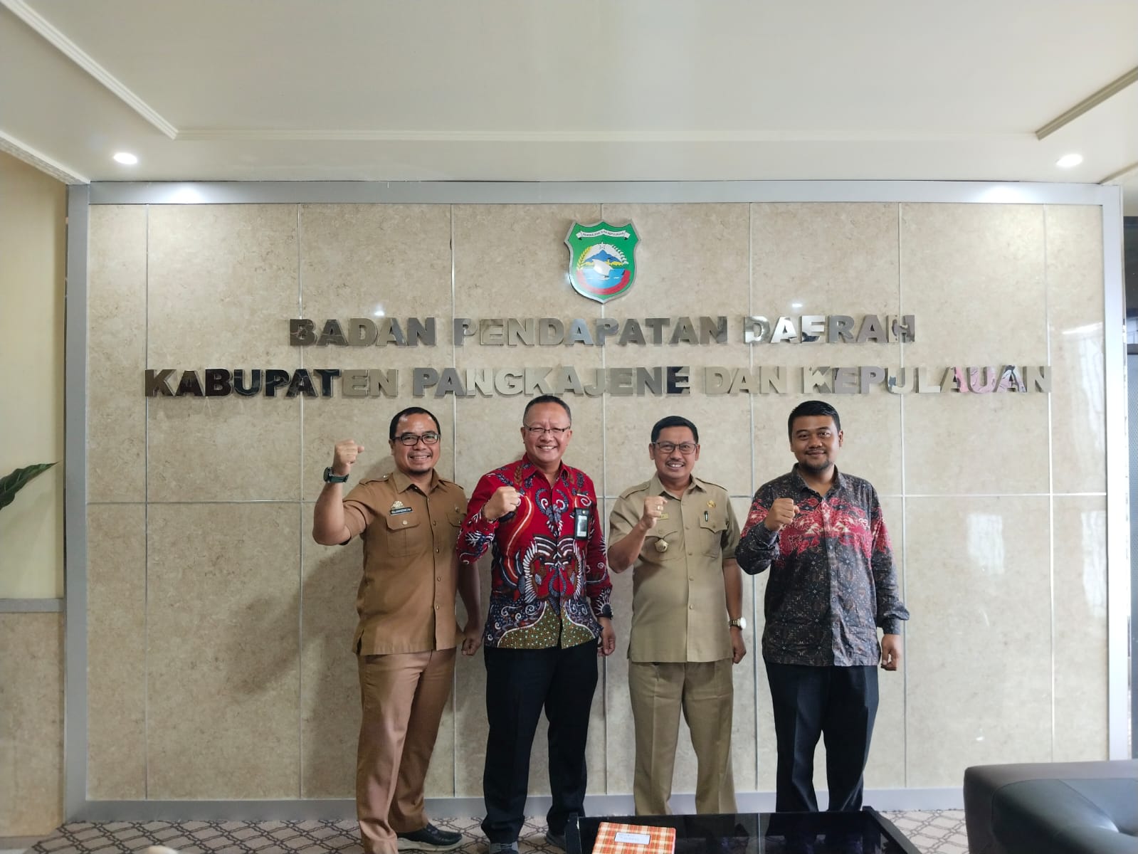 Koordinasi KPKNL Makassar Dan Bapenda Pangkep Ciptakan Layanan Satu Pintu Pembayaran BPHTB