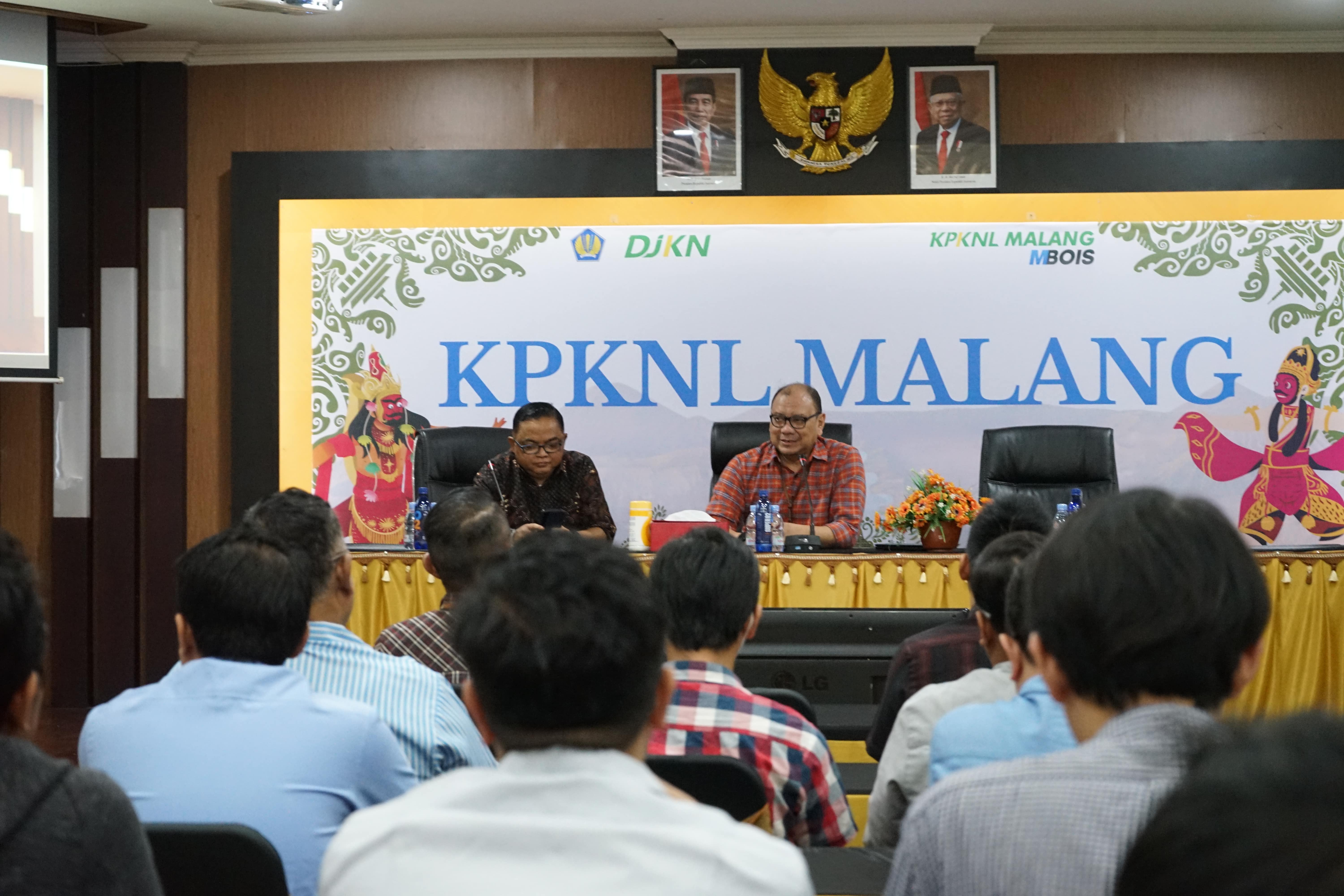 Pengarahan Kepala Kanwil DJKN Jawa Timur : Profesional, Kerja Keras , Kerja Cerdas  dan Kerja Ikhlas 