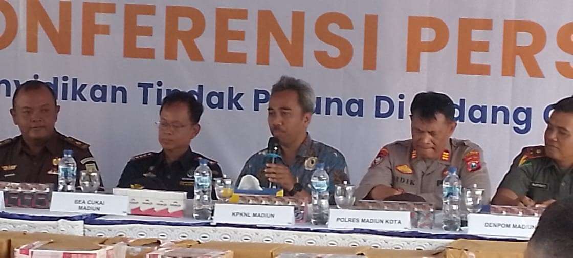 Pemusnahan Barang Kena Cukai Ilegal di Wilayah Madiun Raya