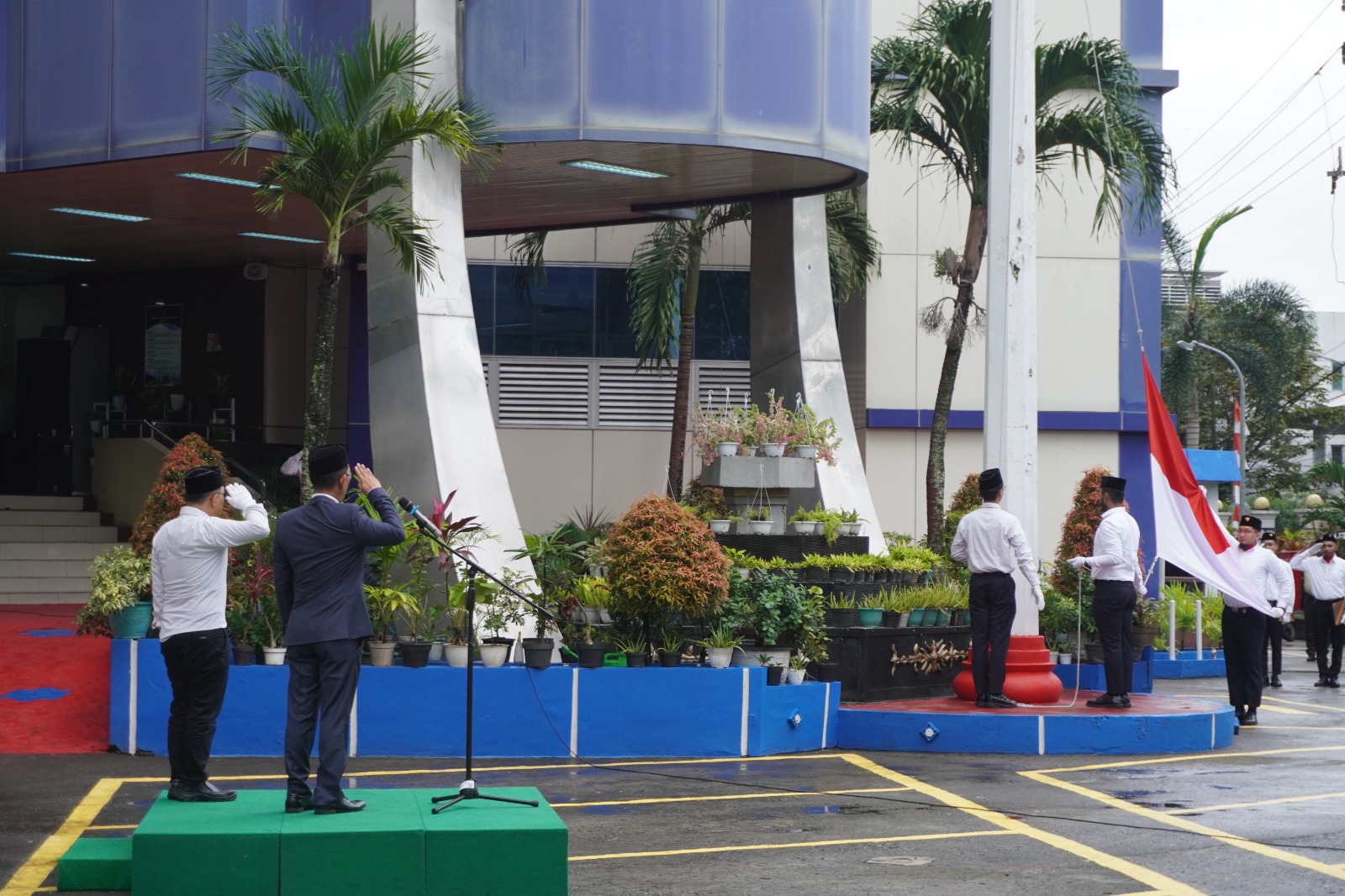 Pelaksanaan Upacara Memperingati Hari Kemerdekaan Republik Indonesia