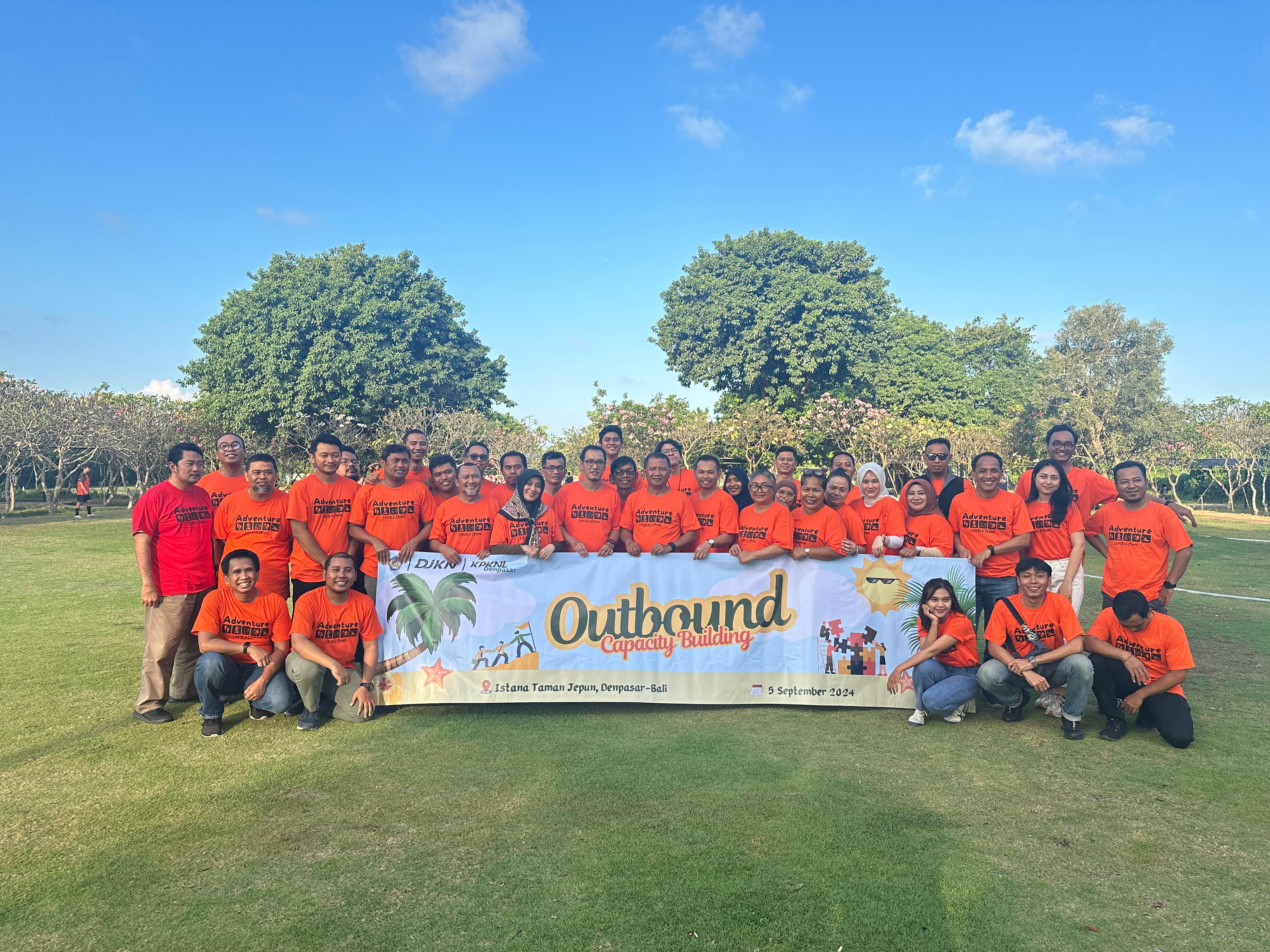 Kegiatan Outbound Capacity Building KPKNL Denpasar