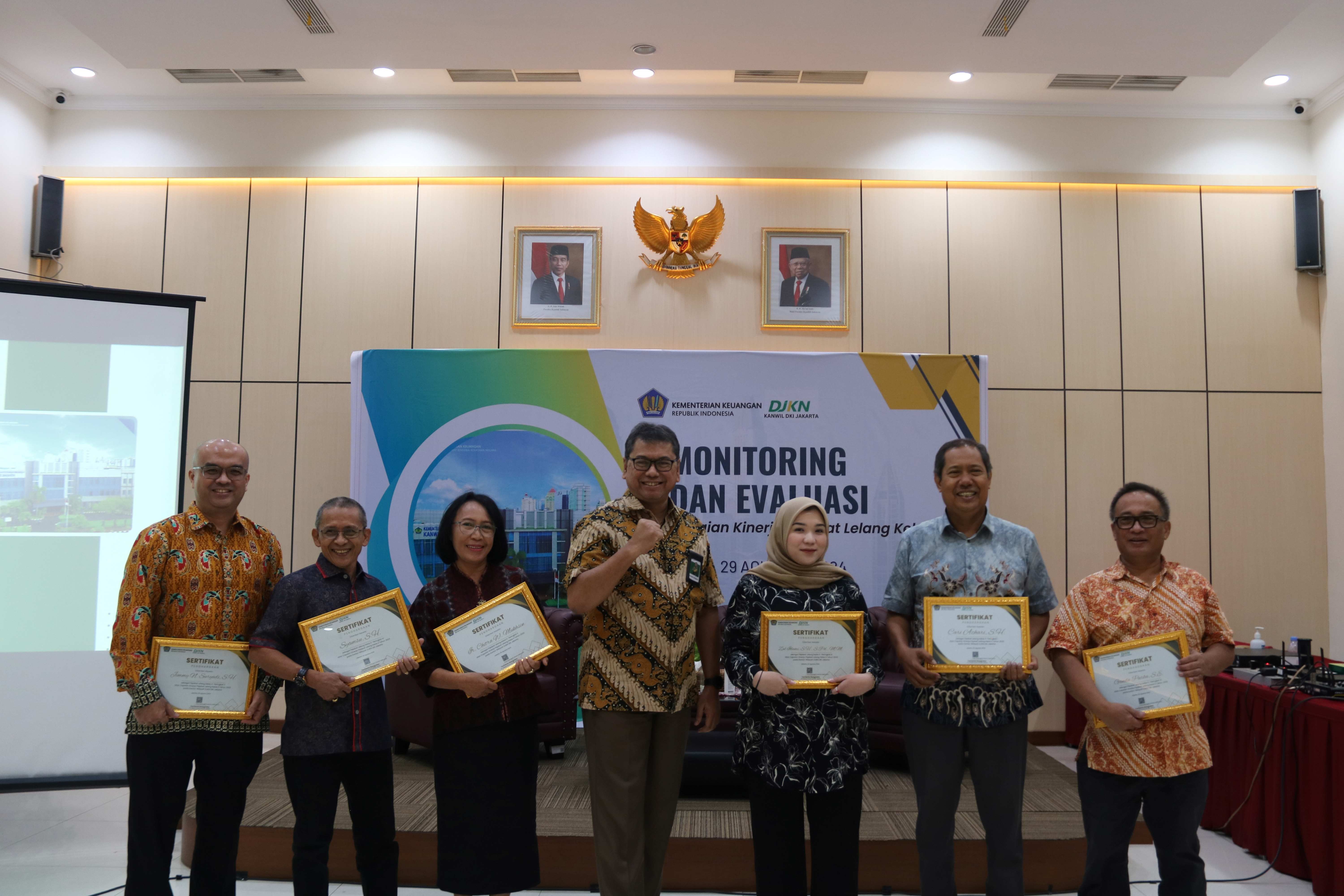 Apresiasi Kinerja Pejabat Lelang Kelas II 