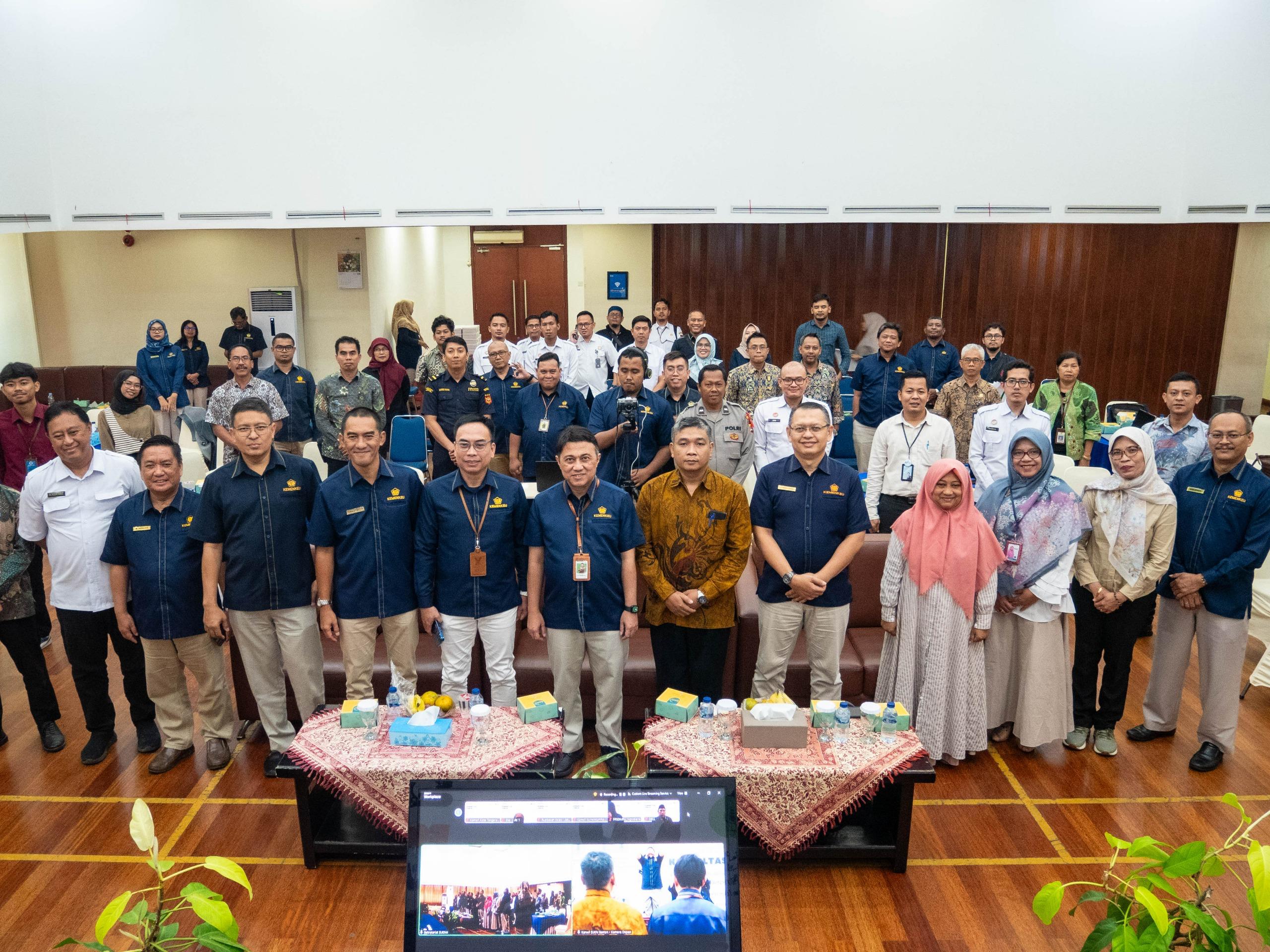 Diskusi Terbuka, Bersama Membangun Bangsa dalam Forum Konsultasi Publik