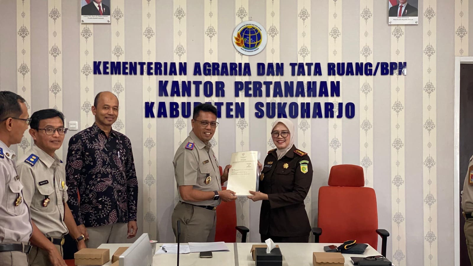 KPKNL Surakarta bersama Kantah Sukoharjo Berhasil Tuntaskan Target Sertifikasi BMN 2024