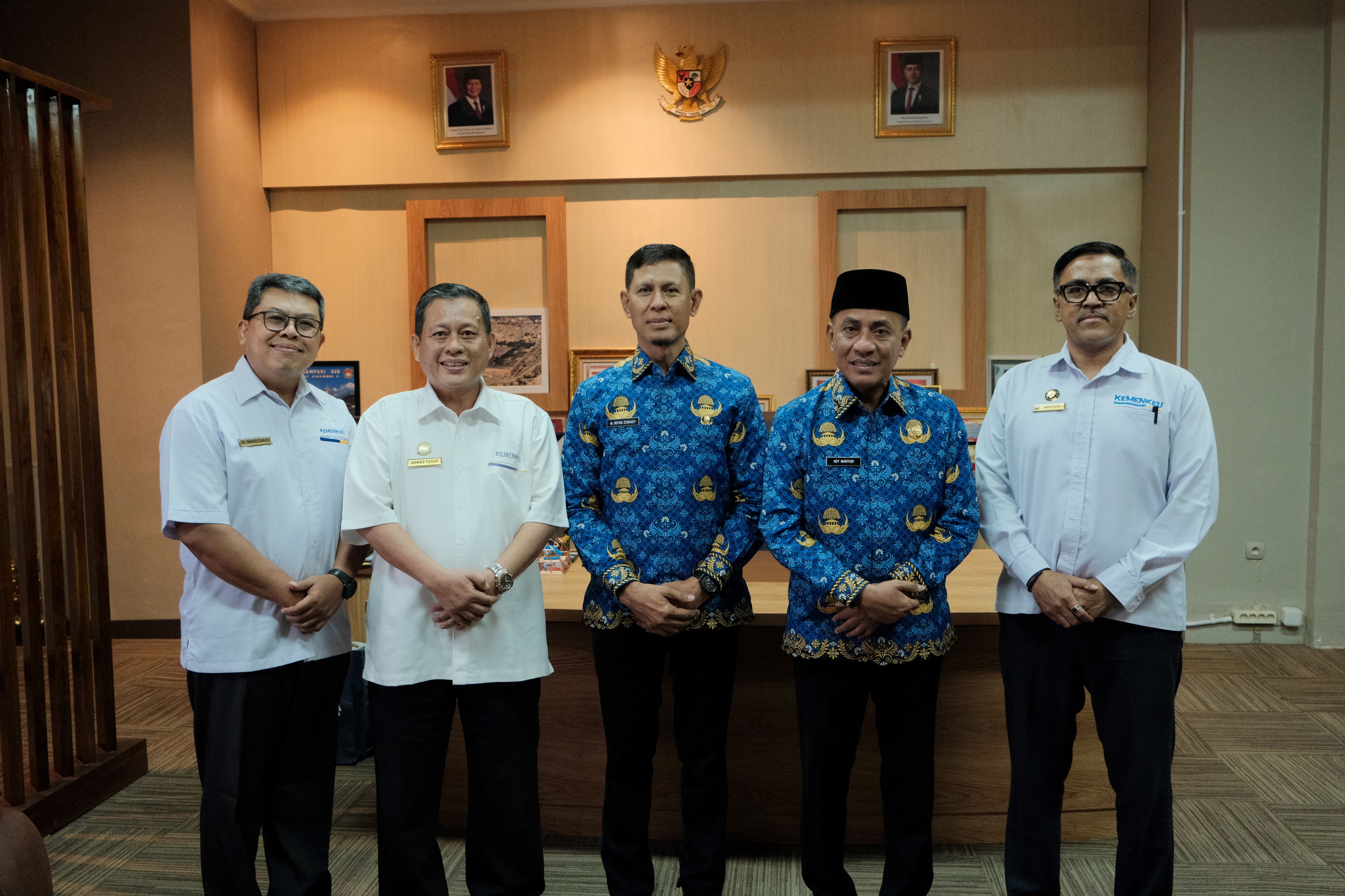 Tekankan Peran Sentral Kementerian Keuangan, Kemenkeu Satu Bima Kunjungi Kantor Bupati Bima