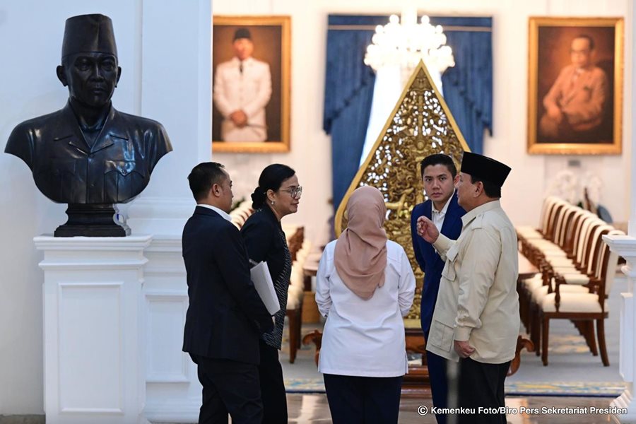 Presiden Prabowo Umumkan Pemberian THR dan Gaji ke-13 bagi ASN, TNI-Polri, hingga Pensiunan
