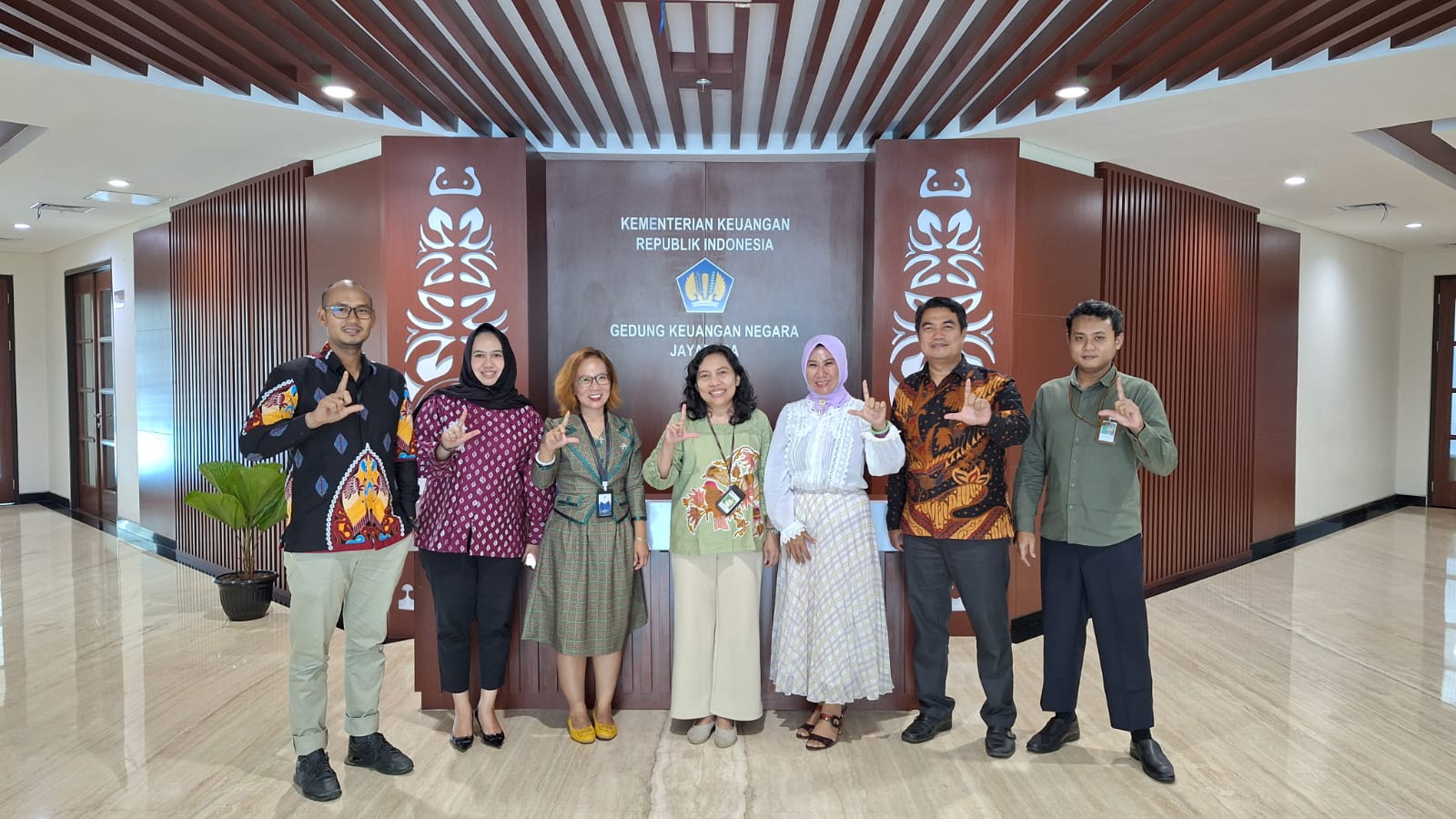 Jajaki Peluang Notaris/PPAT sebagai Pejabat Lelang Kelas II, Ketua INI Papua kunjungi Kanwil DJKN Papabaruku