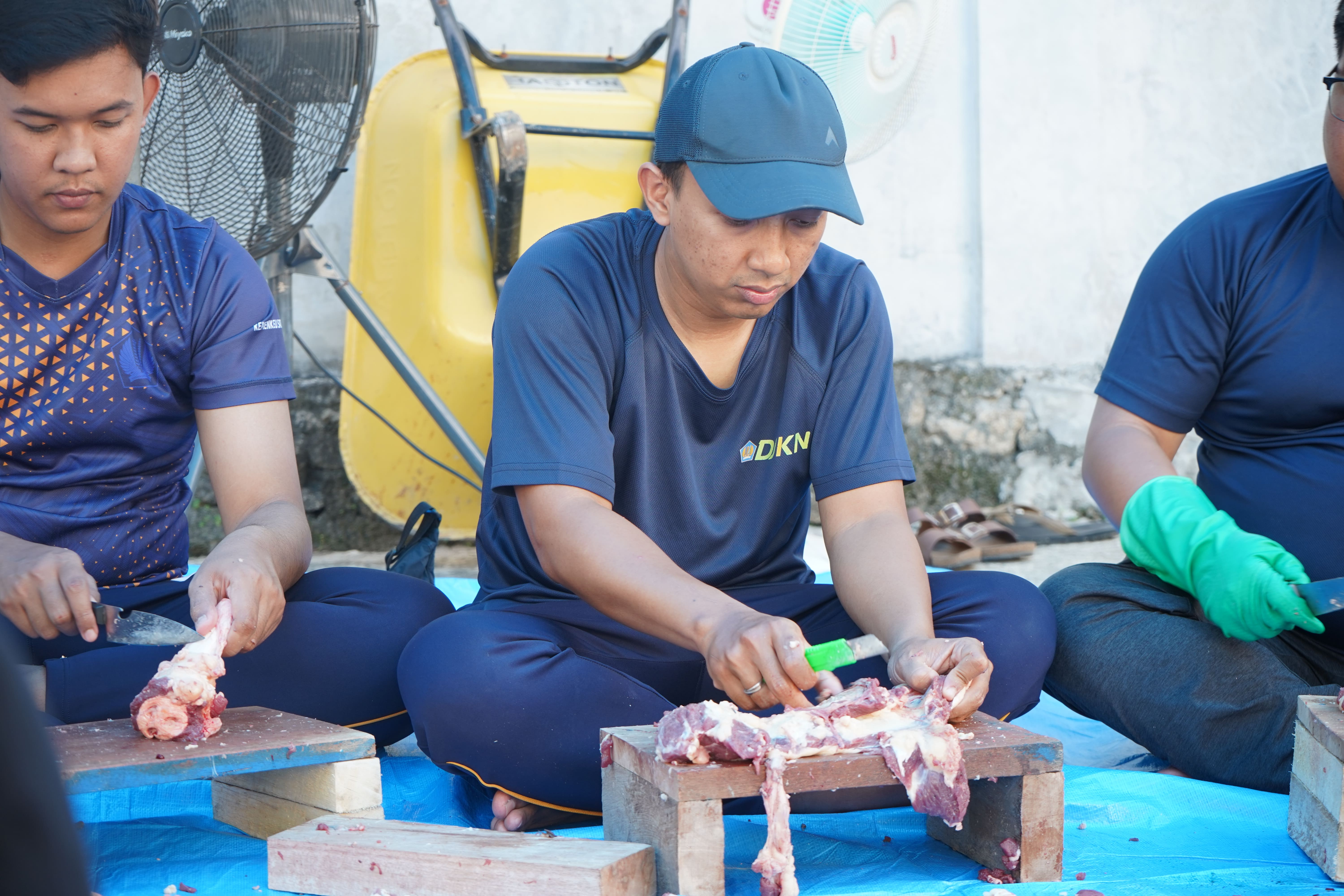 Sinergi dalam Semangat Ibadah Kurban Kemenkeu Satu Sulawesi Barat