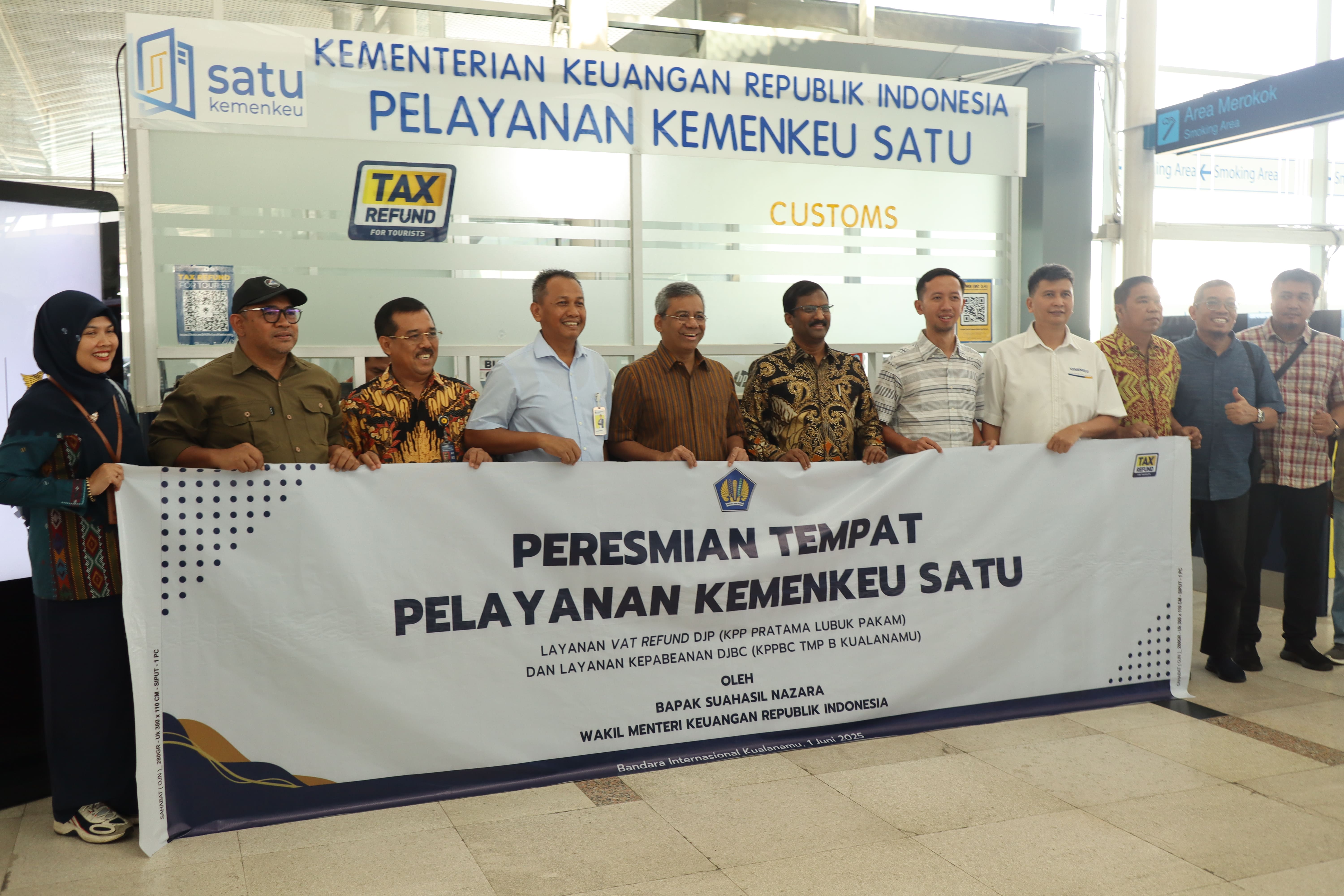 Wakil Menteri Keuangan Meresmikan Layanan Kemenkeu Satu di Bandara Kualanamu, Sumatera Utara